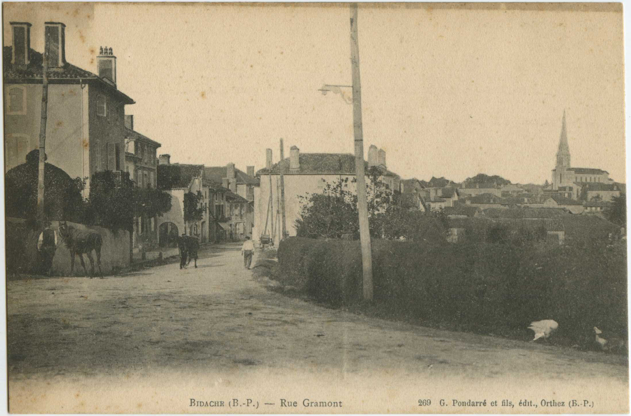Bidache - Rue Gramont