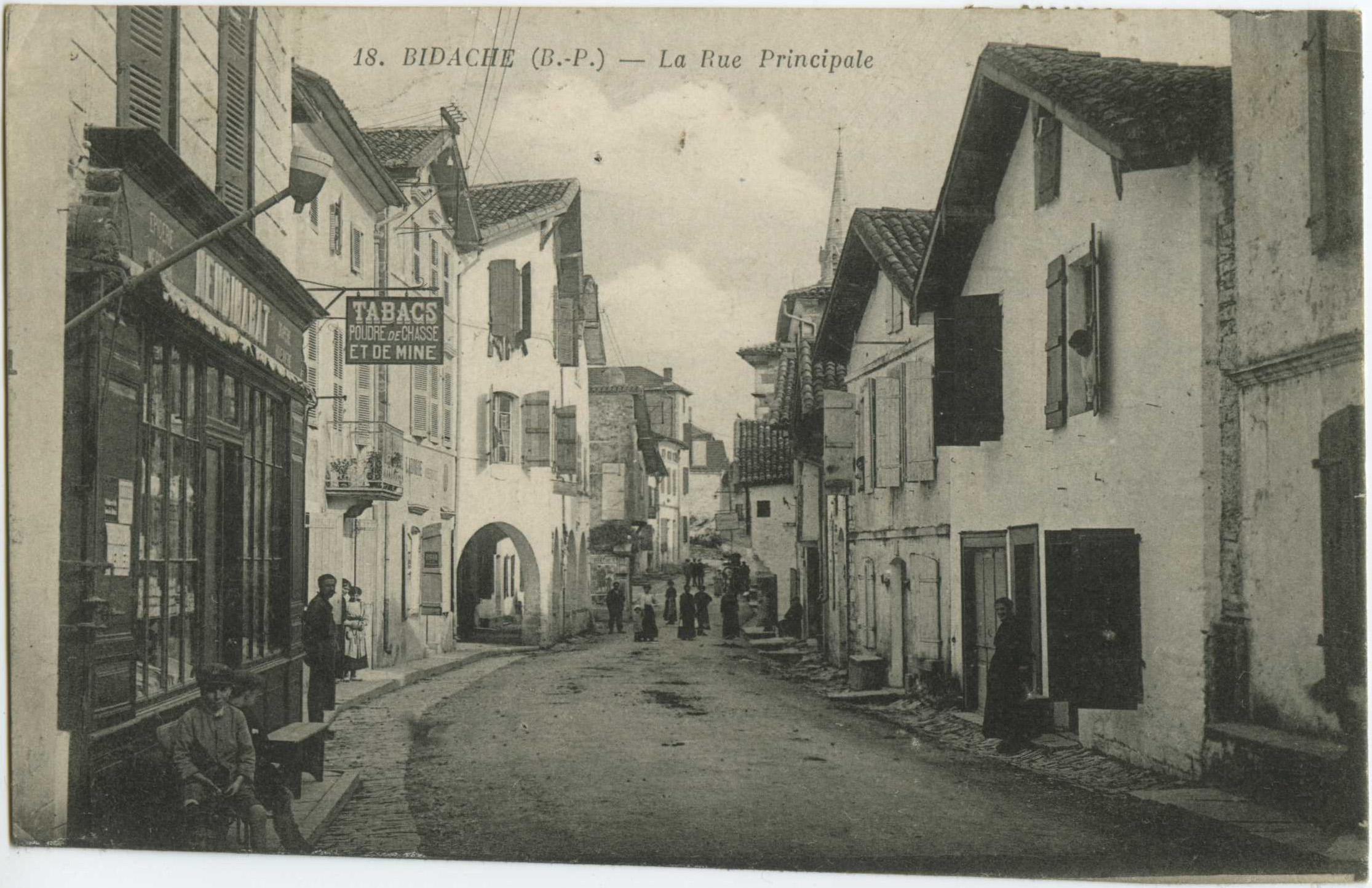 Bidache - La Rue Principale