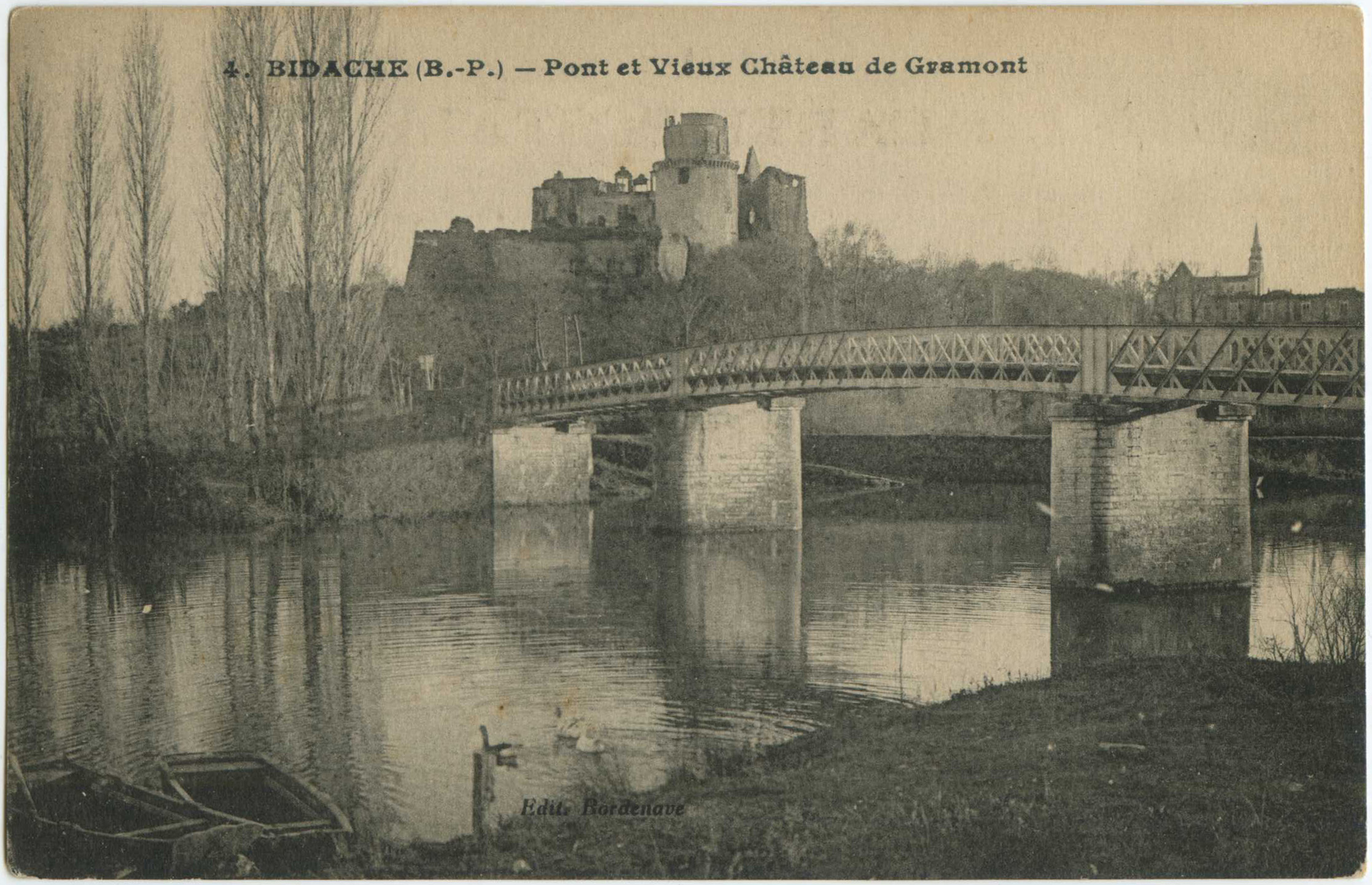 Bidache - Pont et Vieux Château de Gramont