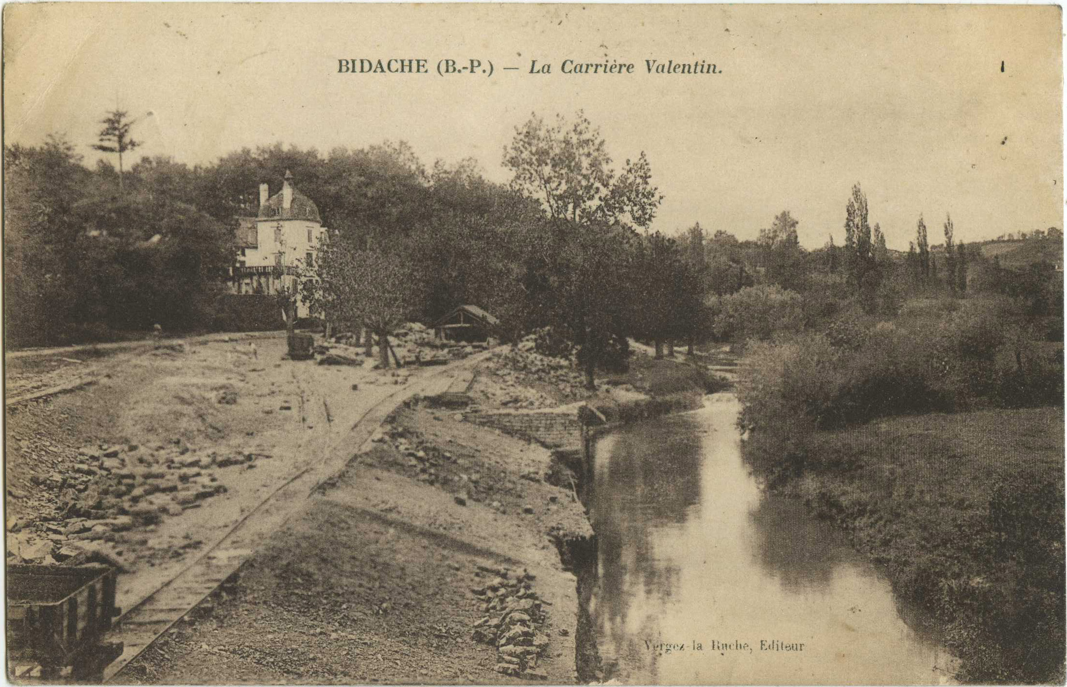 Bidache - La Carrière Valentin.