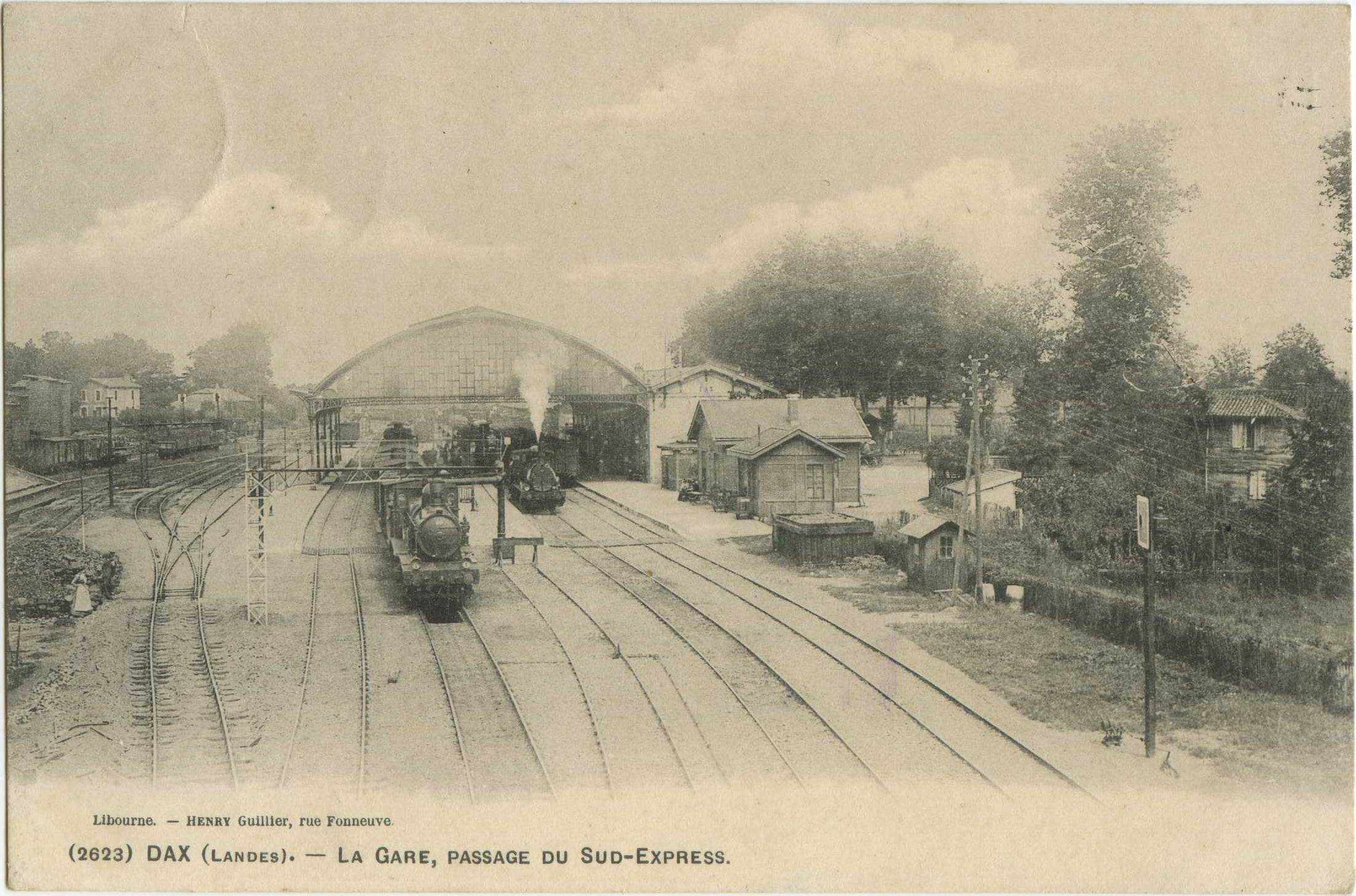 Dax - La Gare, passage du Sud-Express.