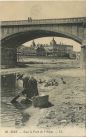 Carte postale ancienne - Dax - Sous le Pont de l'Adour.