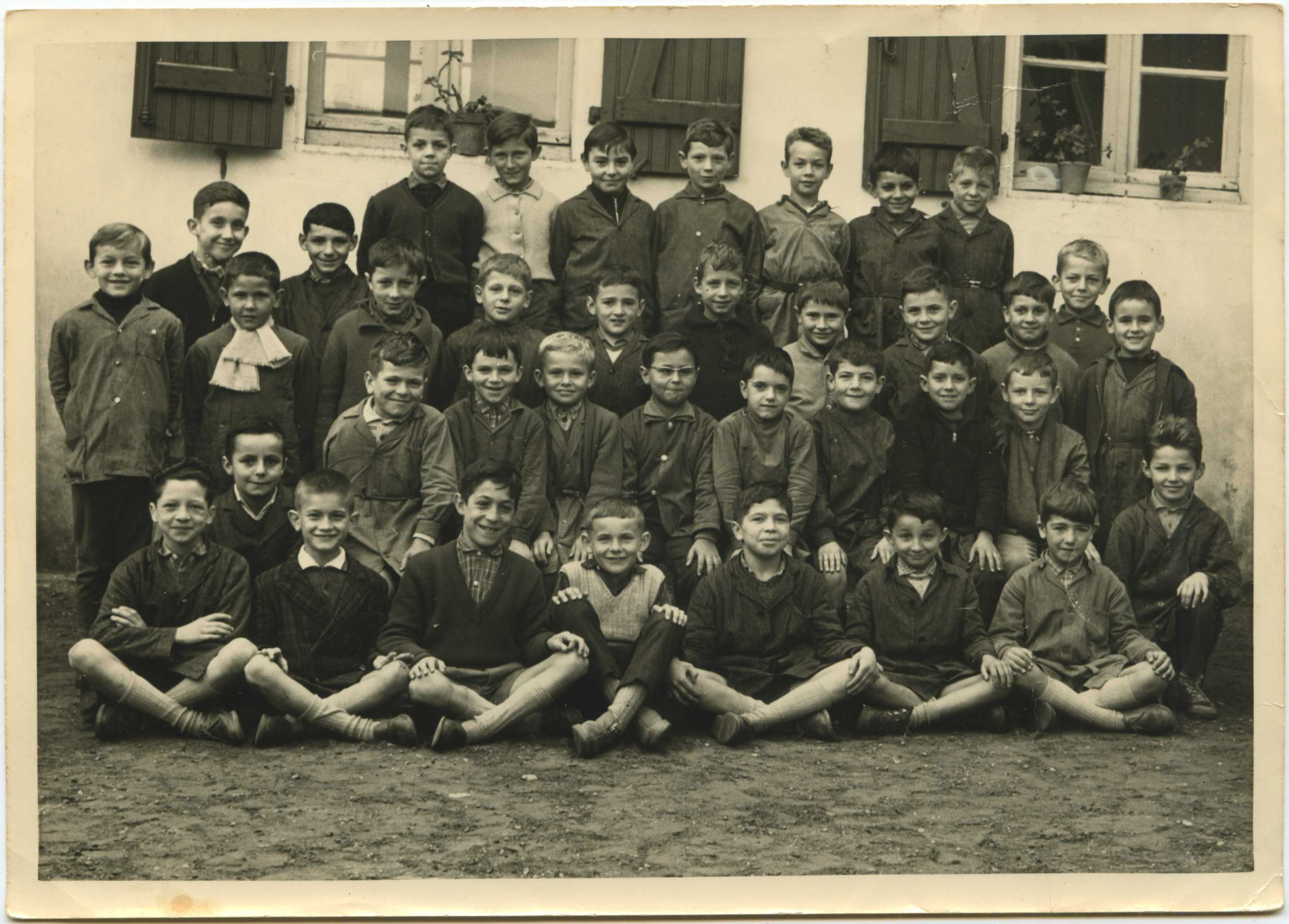 Dax - Ecole Saint Vincent - photo de classe - garçons ( peut-être 1961-1962 )