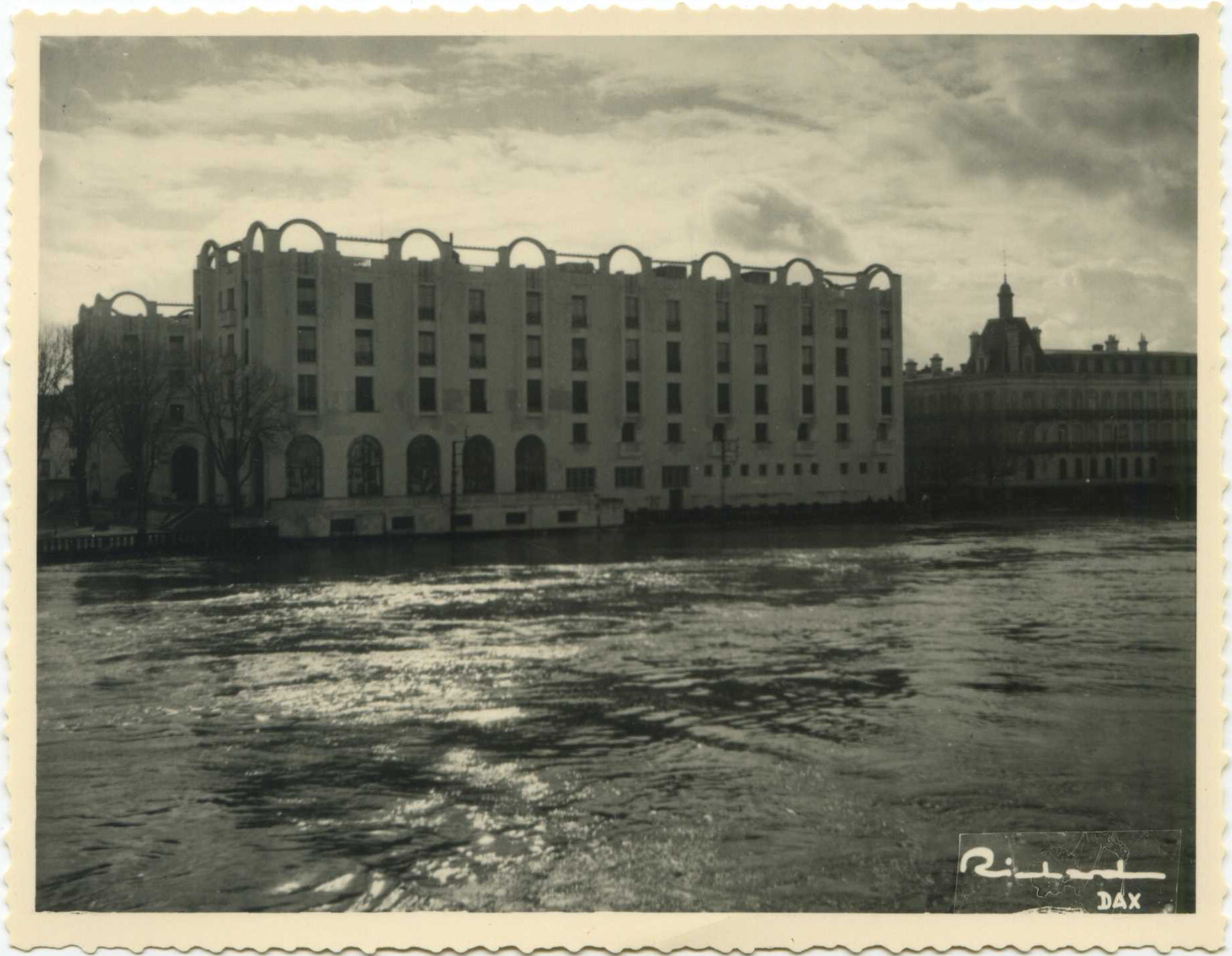 Dax - Photo - Crue de 1952 - Le Splendid Hôtel