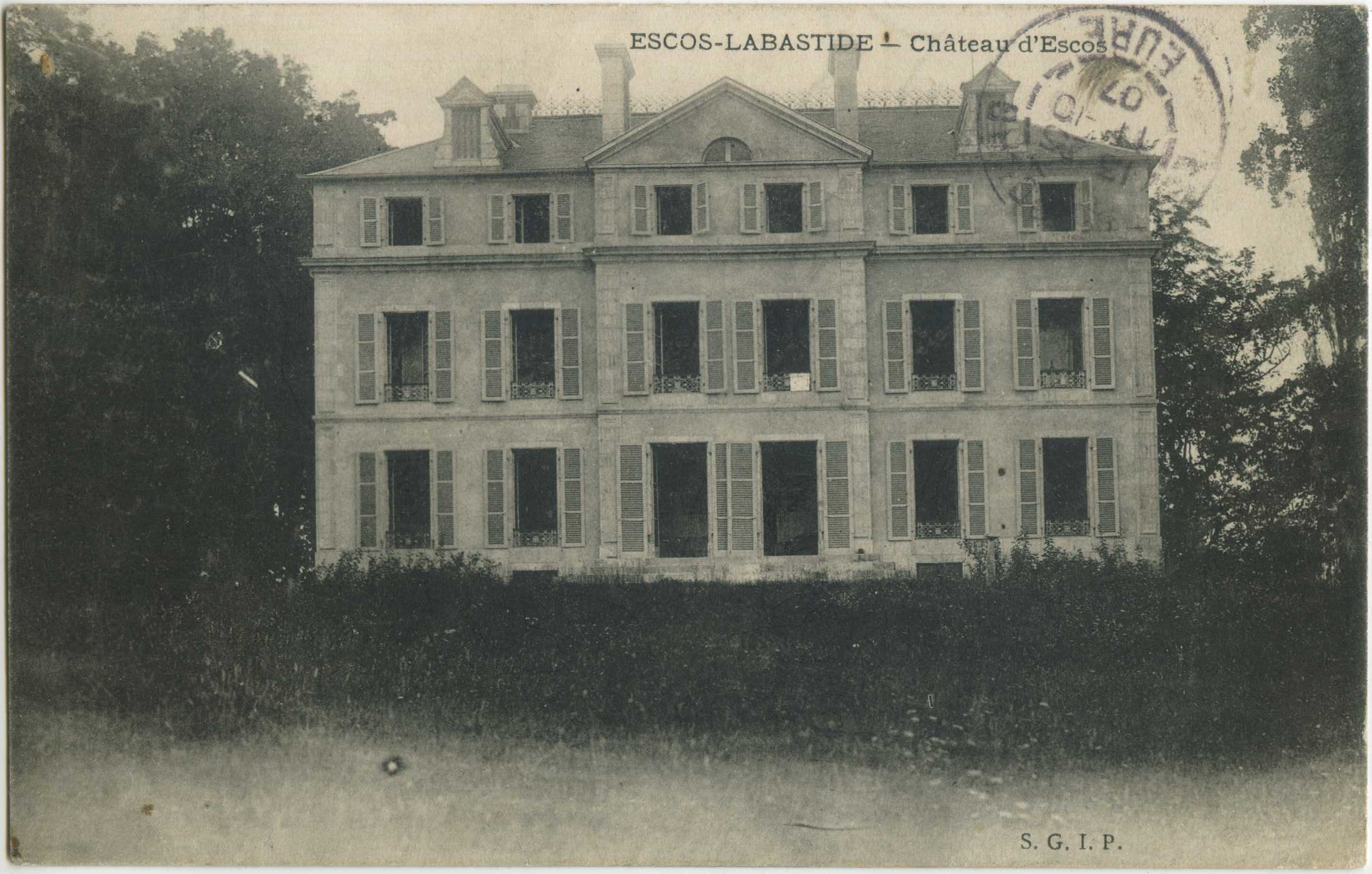 Escos - Château d'Escos