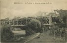Carte postale ancienne - Escos - Le Pont sur le Gave au passage du Train