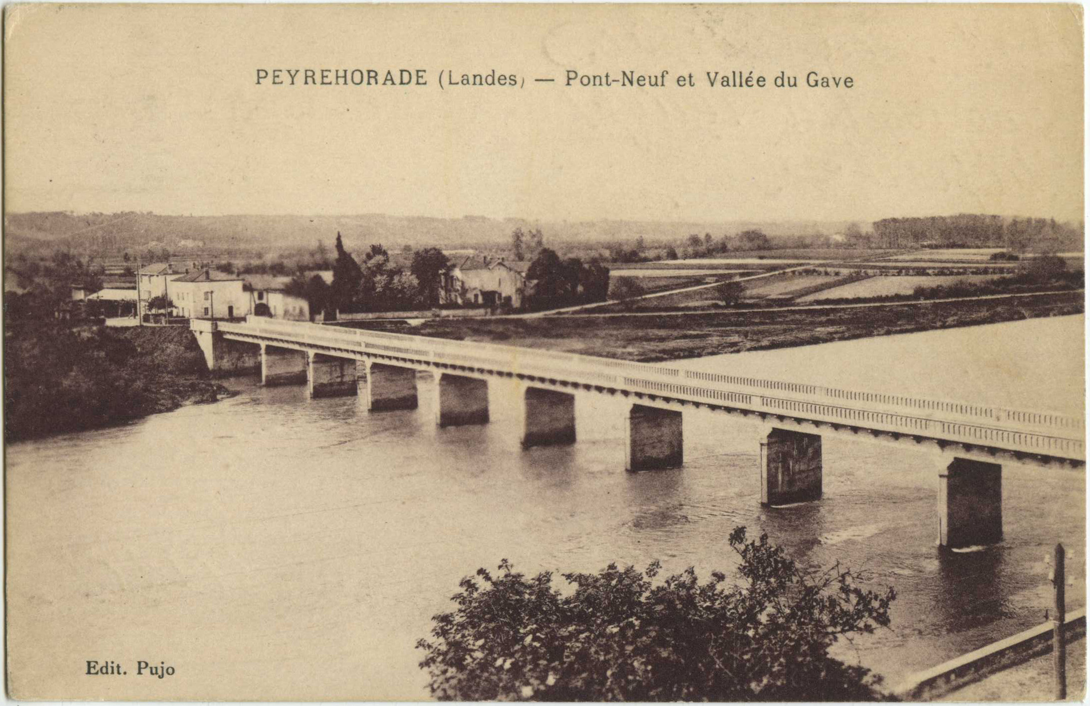 Peyrehorade - Pont-Neuf et Vallée du Gave