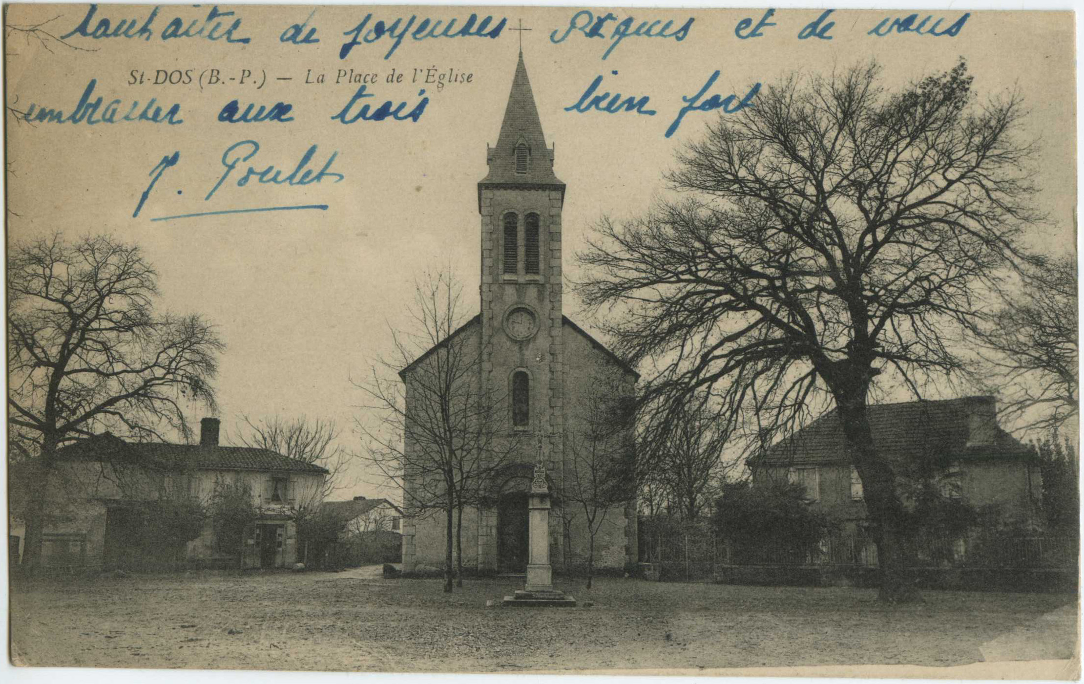 Saint-Dos - La Place de l'Église