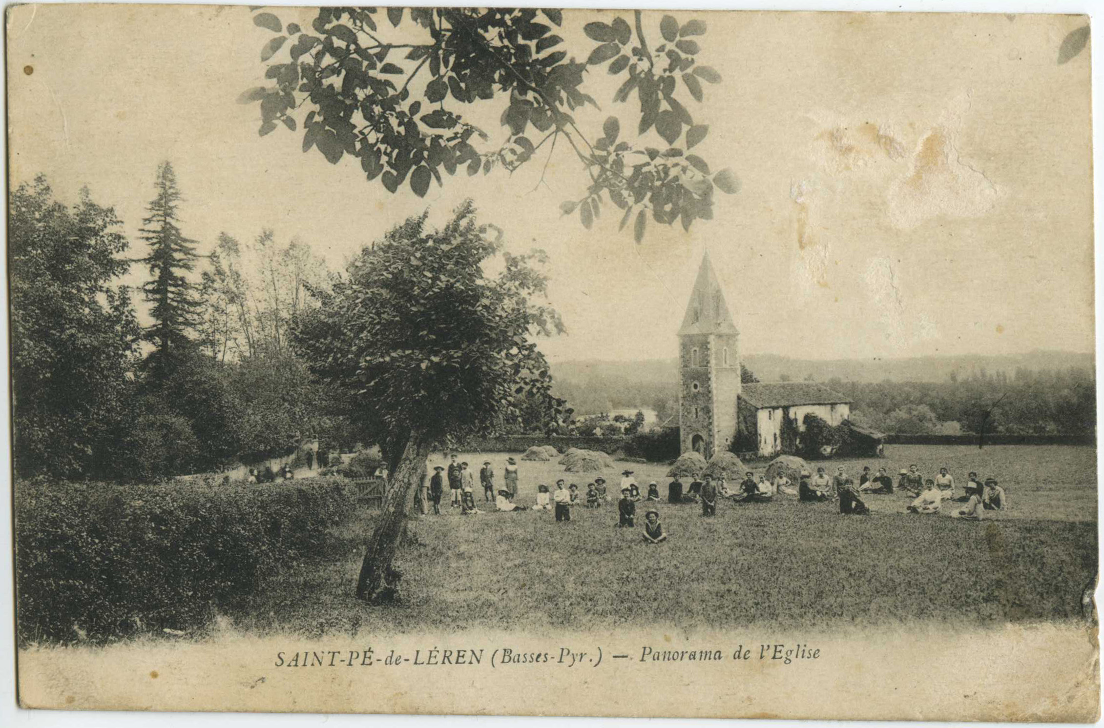 Saint-Pé-de-Léren - Panorama de l'Eglise