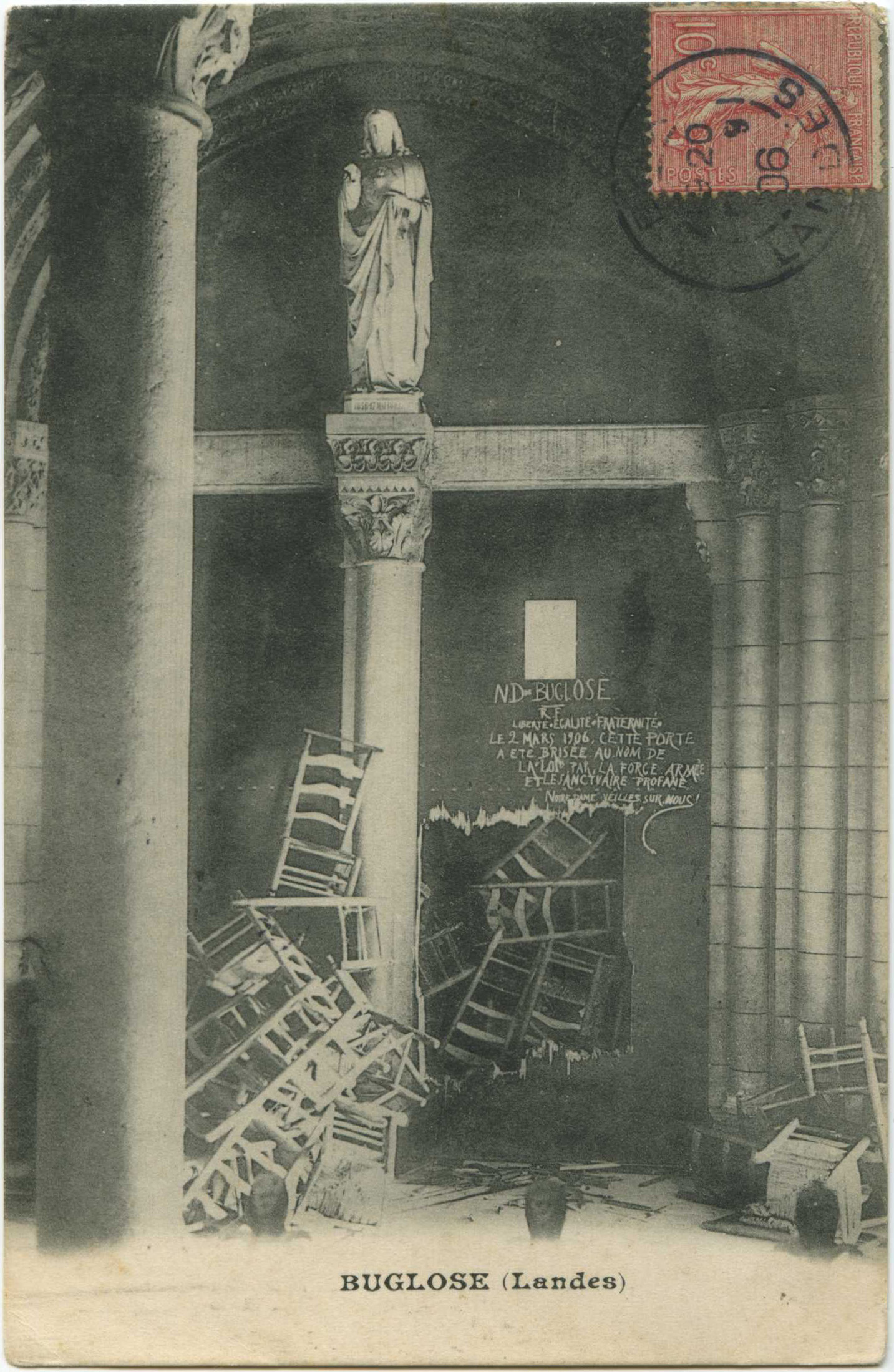 Saint-Vincent-de-Paul - Buglose [porte du sanctuaire brisée le 2 mars 1906]