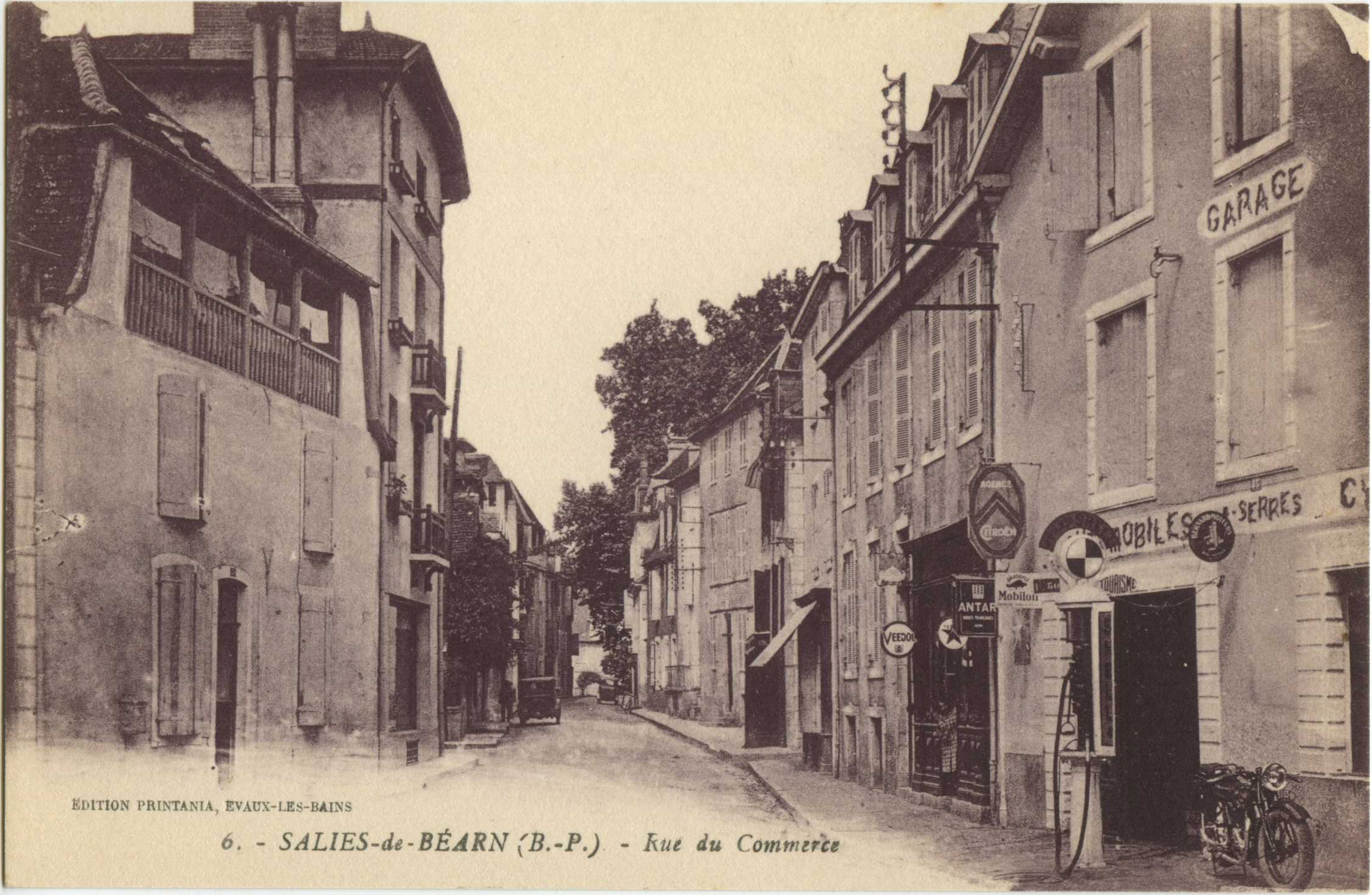 Salies-de-Béarn - Rue du Commerce