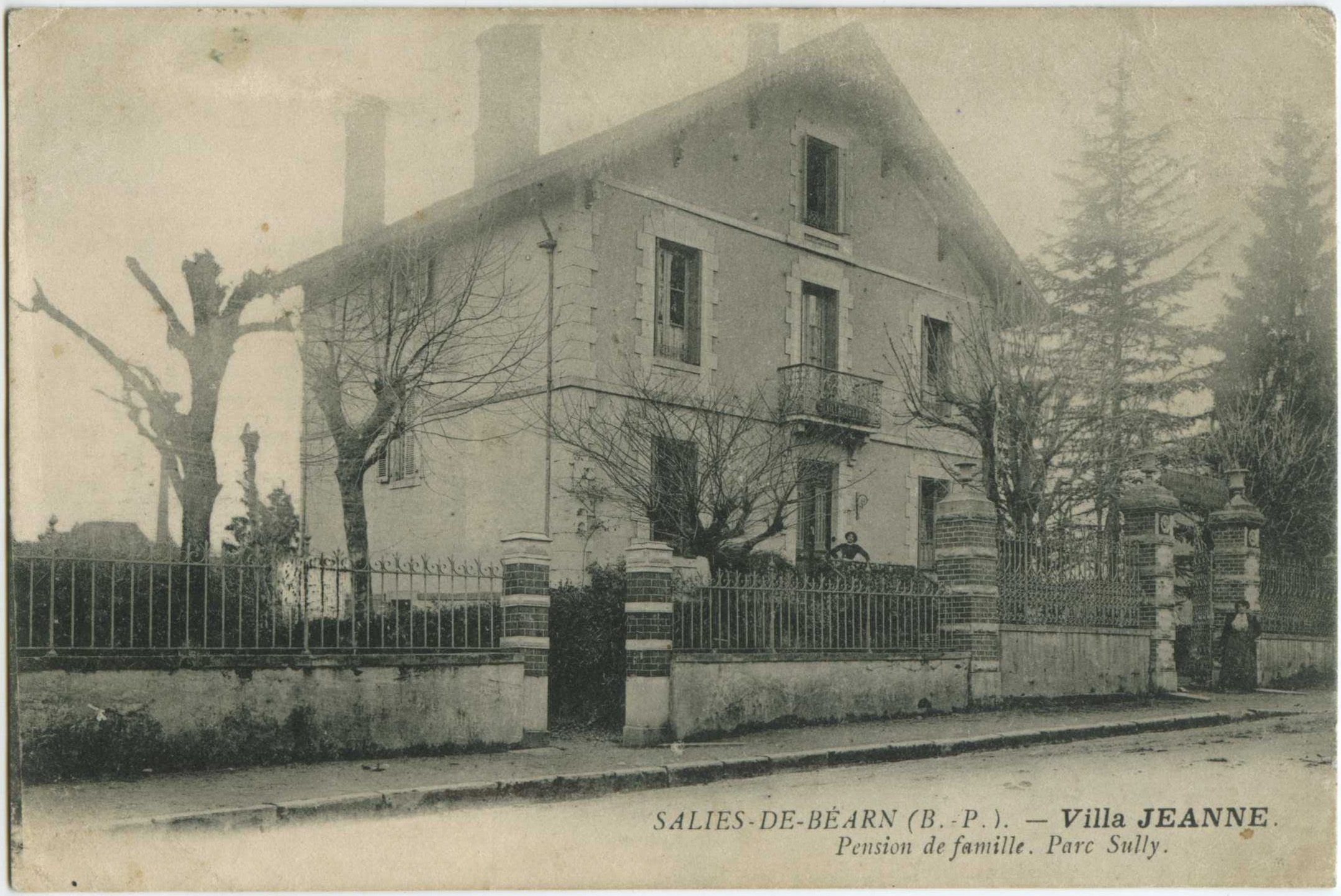 Salies-de-Béarn - Villa JEANNE. Pension de famille. Parc Sully.