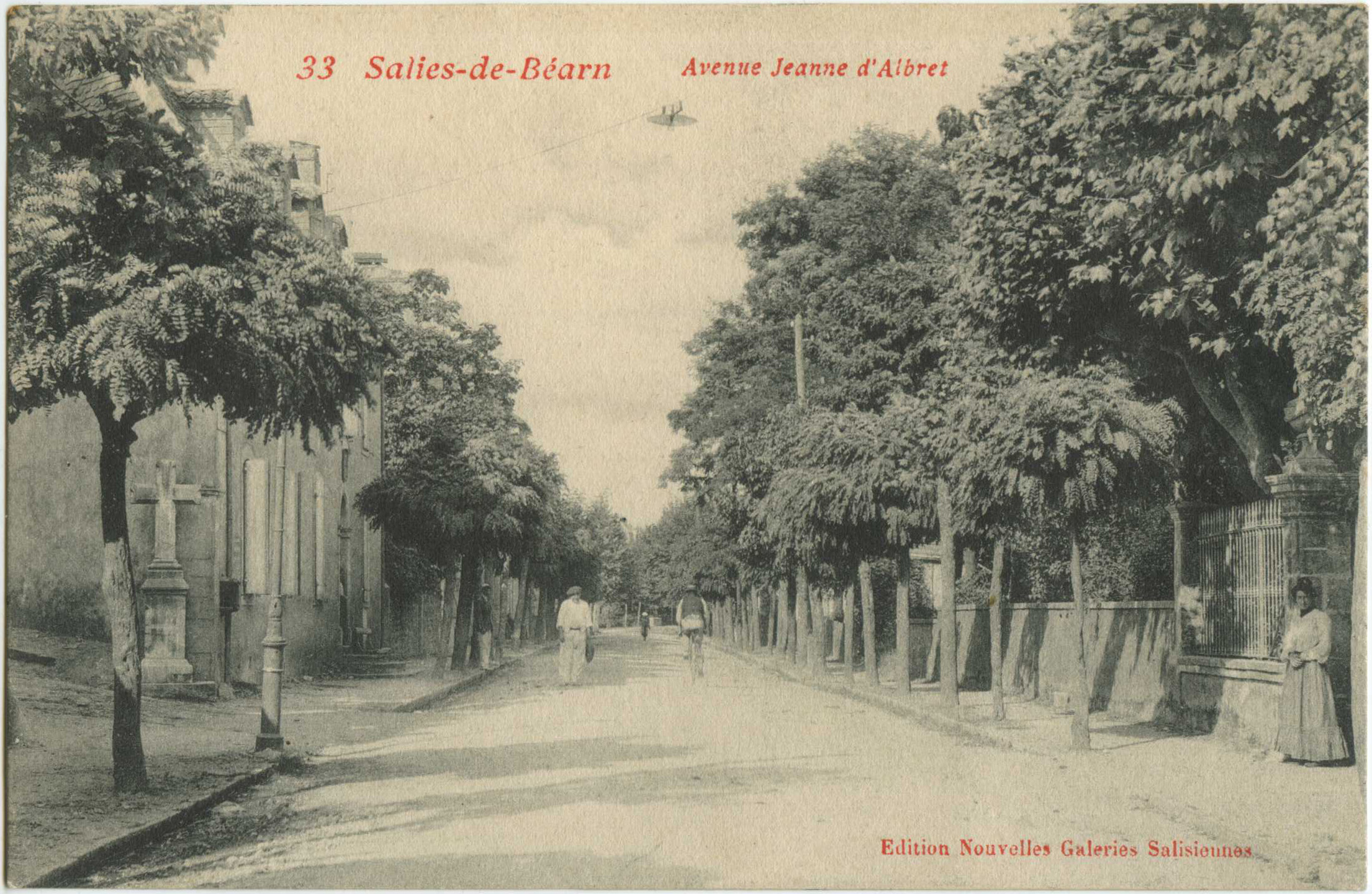 Salies-de-Béarn - Avenue Jeanne d'Albret