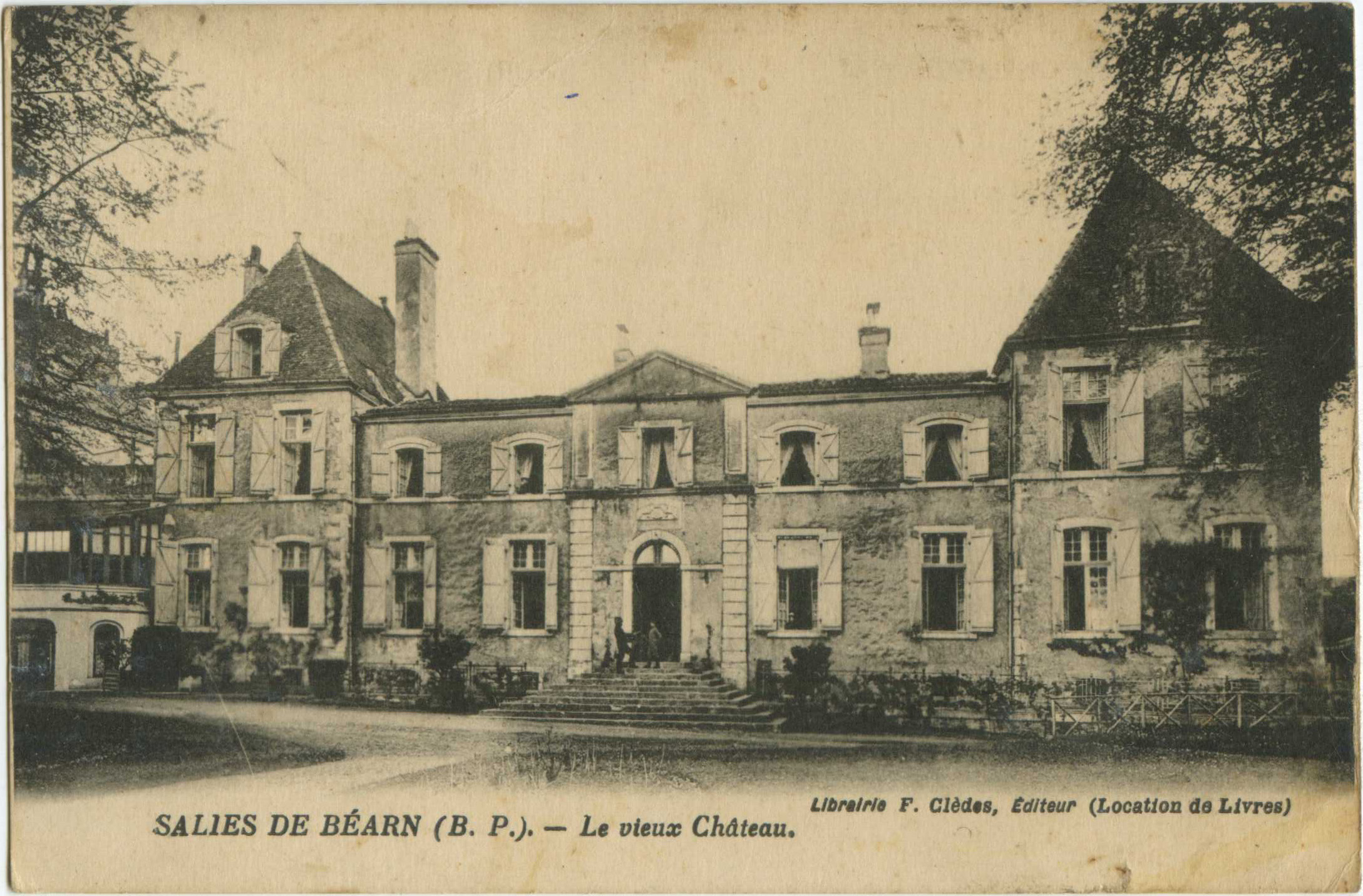 Salies-de-Béarn - Le vieux Château.