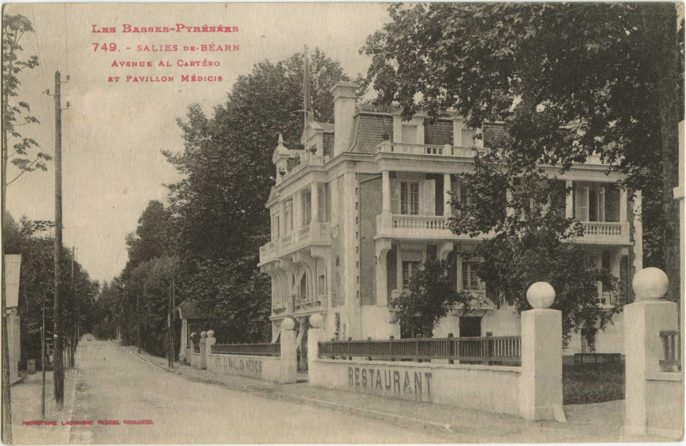 Salies-de-Béarn - Avenue Al Cartéro et Pavillon Médicis