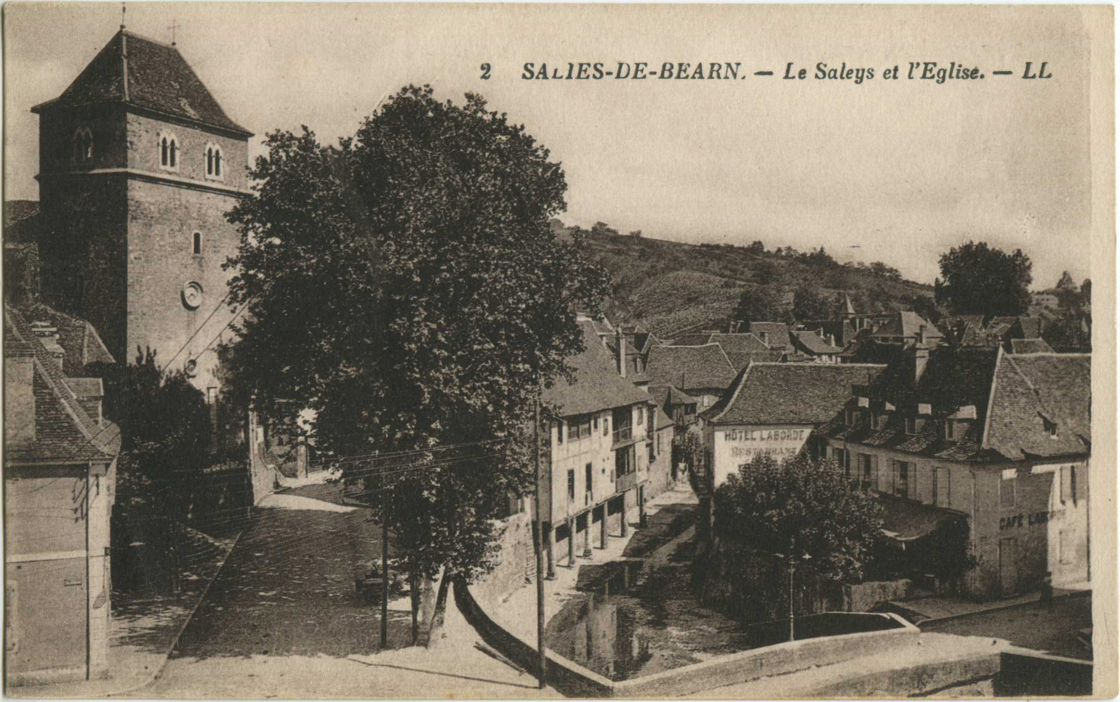 Salies-de-Béarn - Le Saleys et l'Eglise