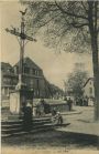 Carte postale ancienne - Salies-de-Béarn - La Place Jeanne d'Albret et le Calvaire