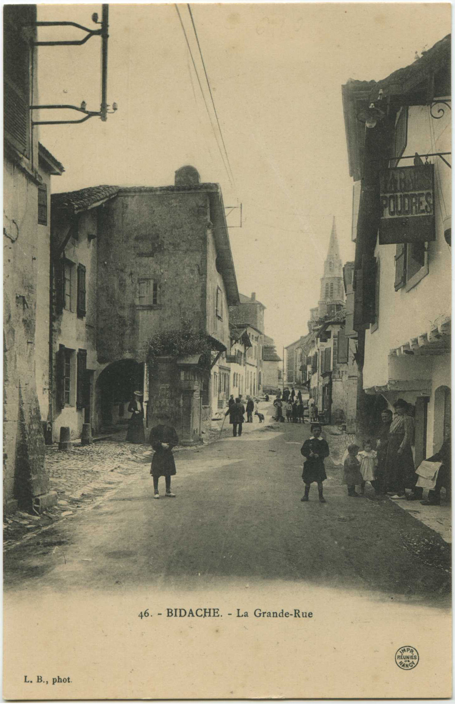 Bidache - La Grande-Rue