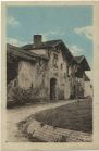 Carte postale ancienne - Bidache - Vieilles Maisons du XV<sup>e</sup> siècle avoisinant l'Eglise