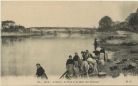 Carte postale ancienne - Dax - L'Adour, le Pont et le Quai des laveuses