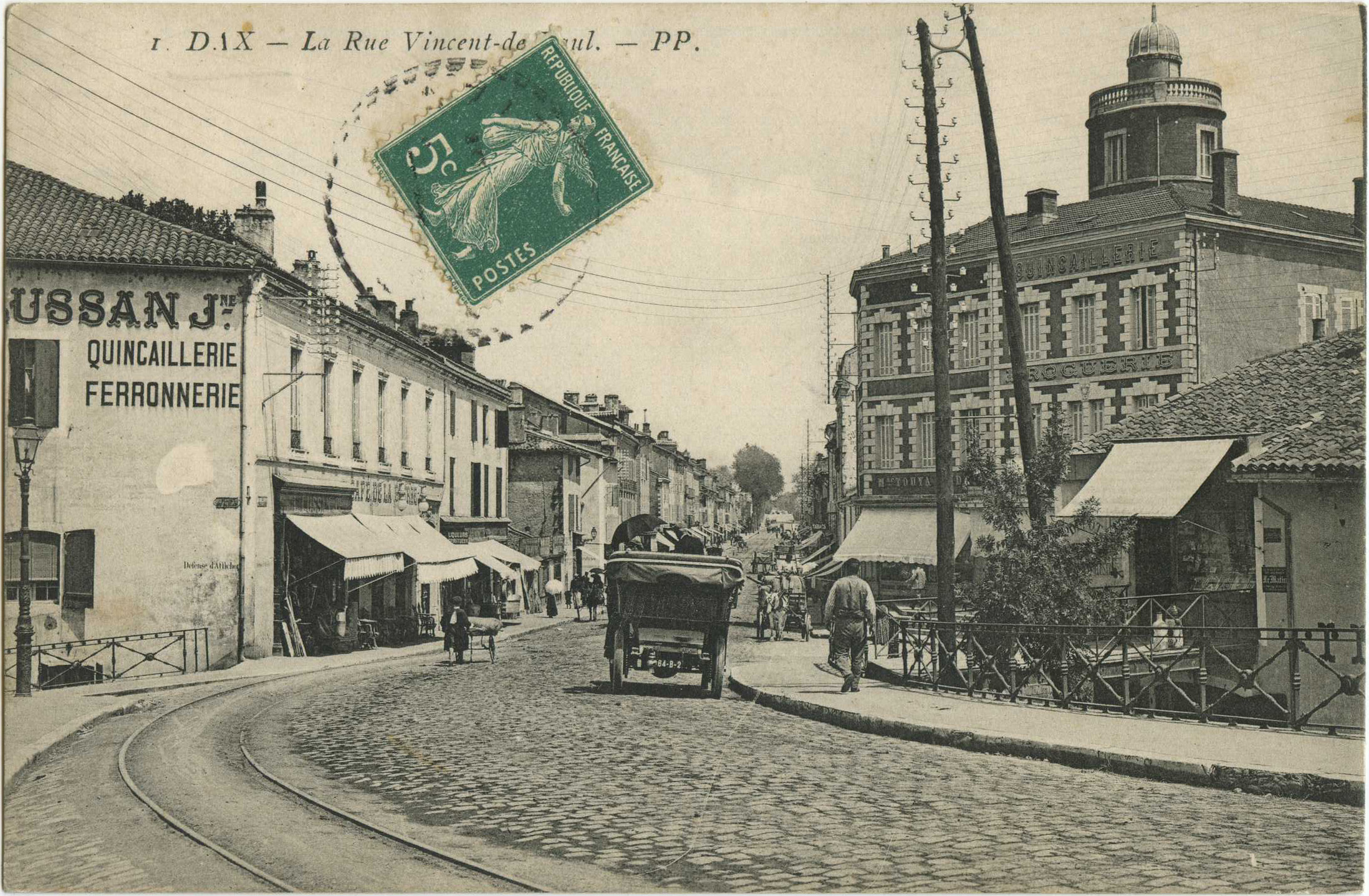 Dax - La Rue Vincent-de-Paul.