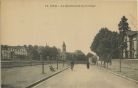 Carte postale ancienne - Dax - Le Boulevard du Collège