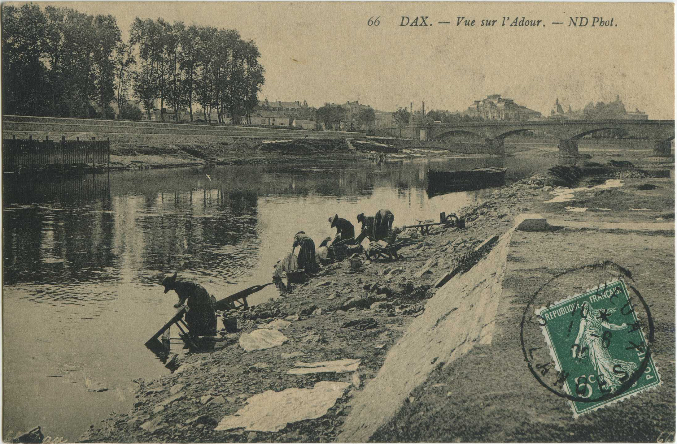 Dax - Vue sur l'Adour.