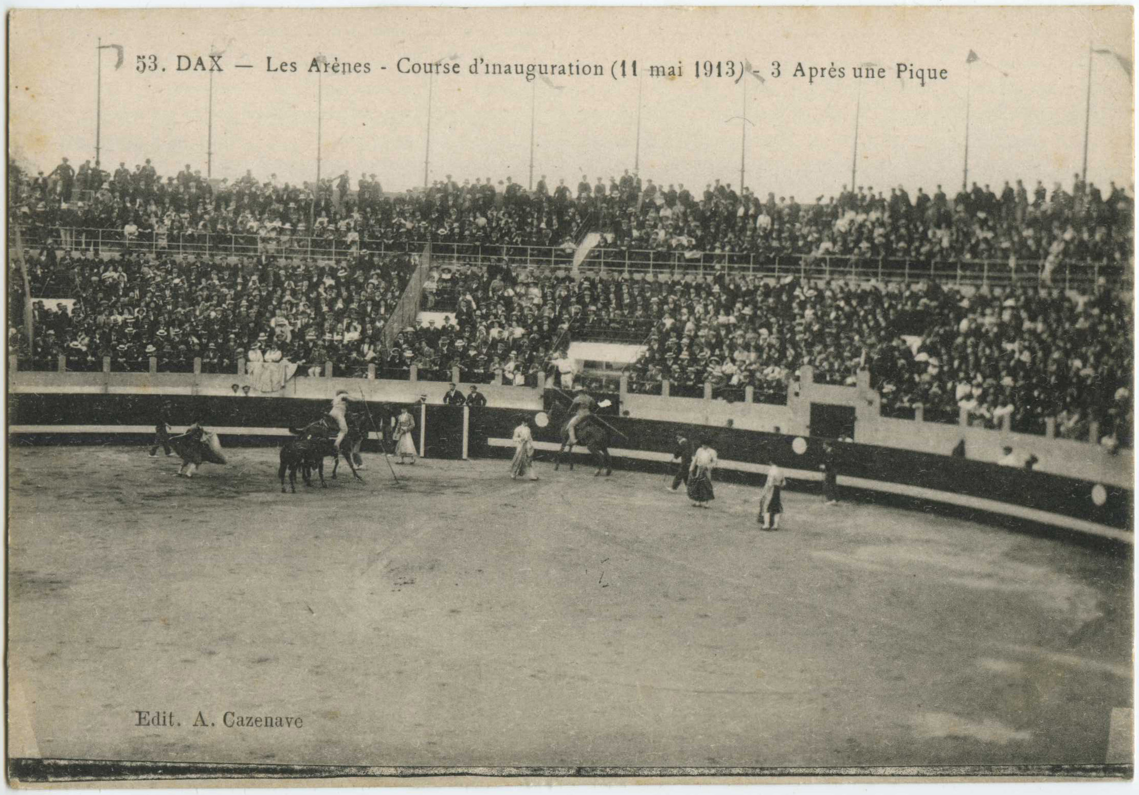 Dax - Les Arènes - Course d'inauguration (11 mai 1913) - Après une Pique