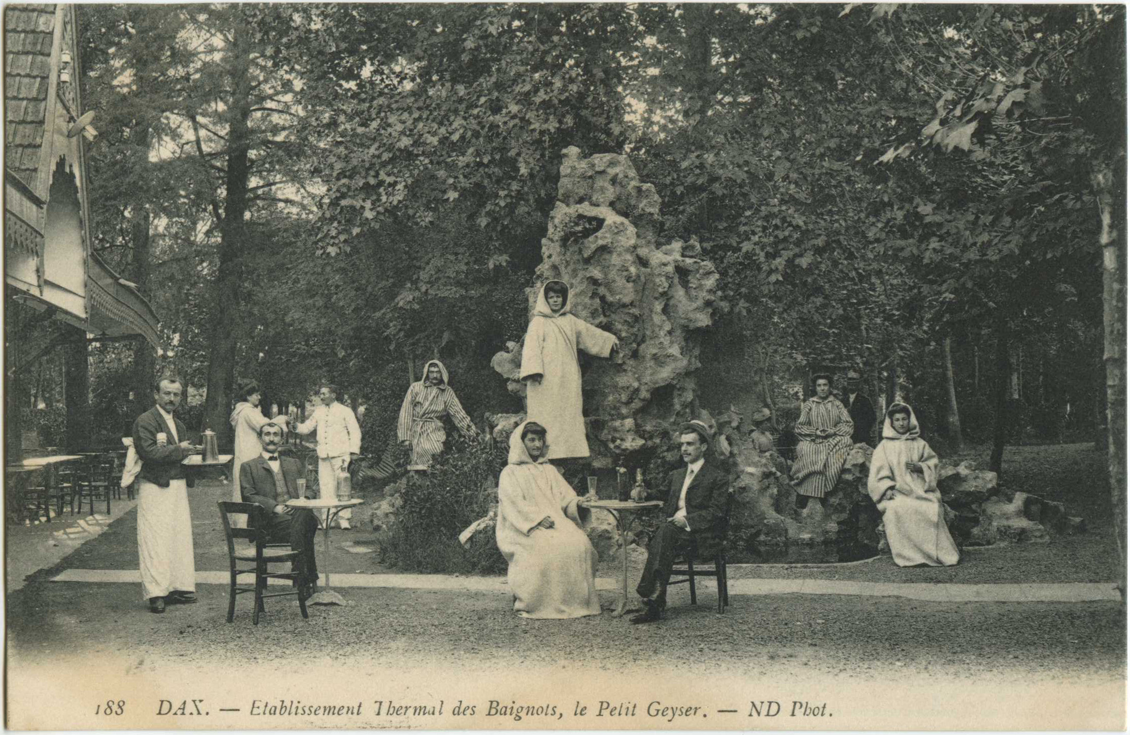 Dax - Etablissement Thermal des Baignots, le Petit Geyser