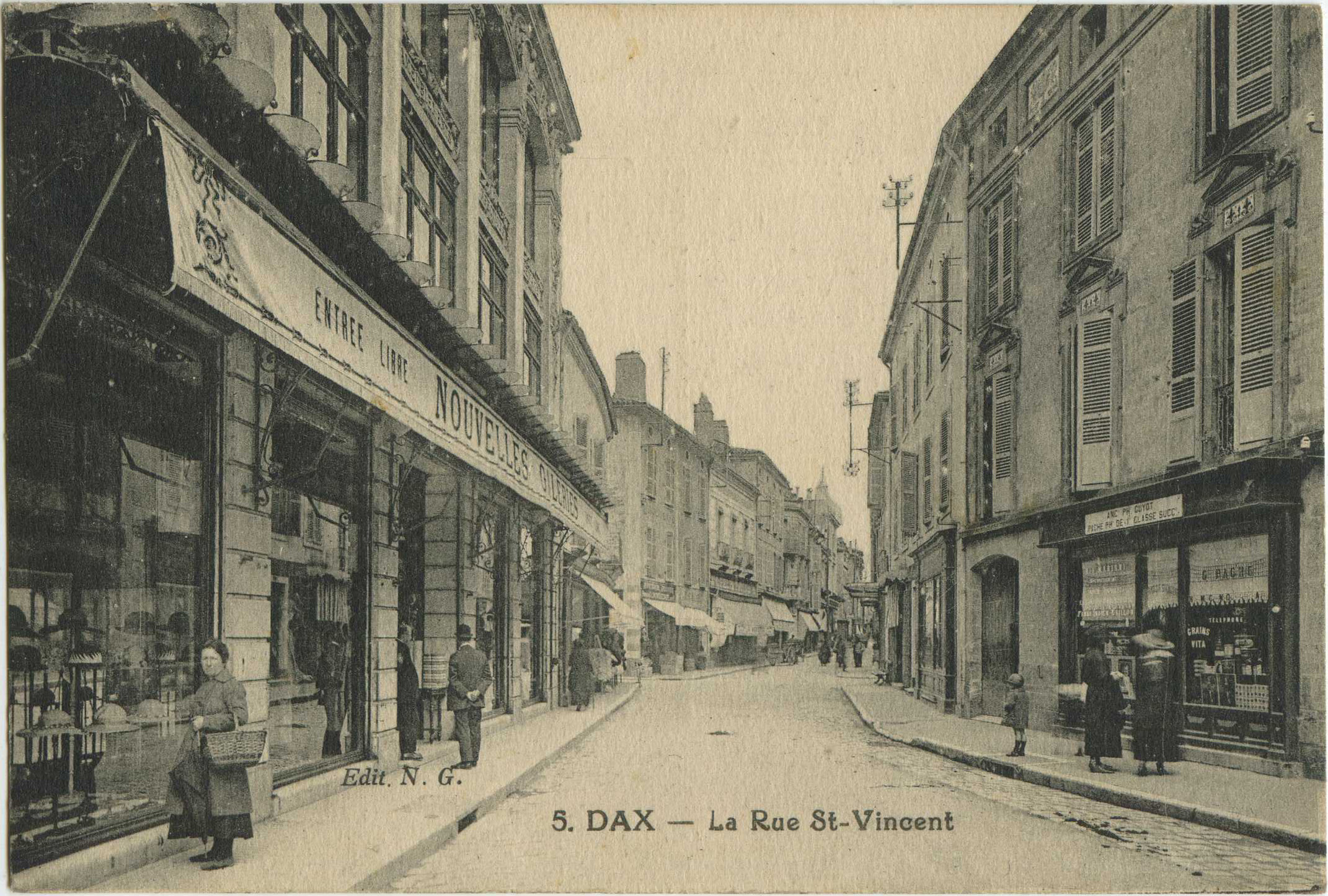 Dax - La Rue St-Vincent