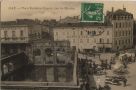 Carte postale ancienne - Dax - Place Fontaine chaude, jour de Marché.