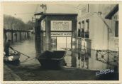 Carte postale ancienne - Dax - Photo - Crue de 1952 - La place du Sablar
