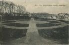 Carte postale ancienne - Dax - Parc Théodore-Denis - Vue prise des Arènes