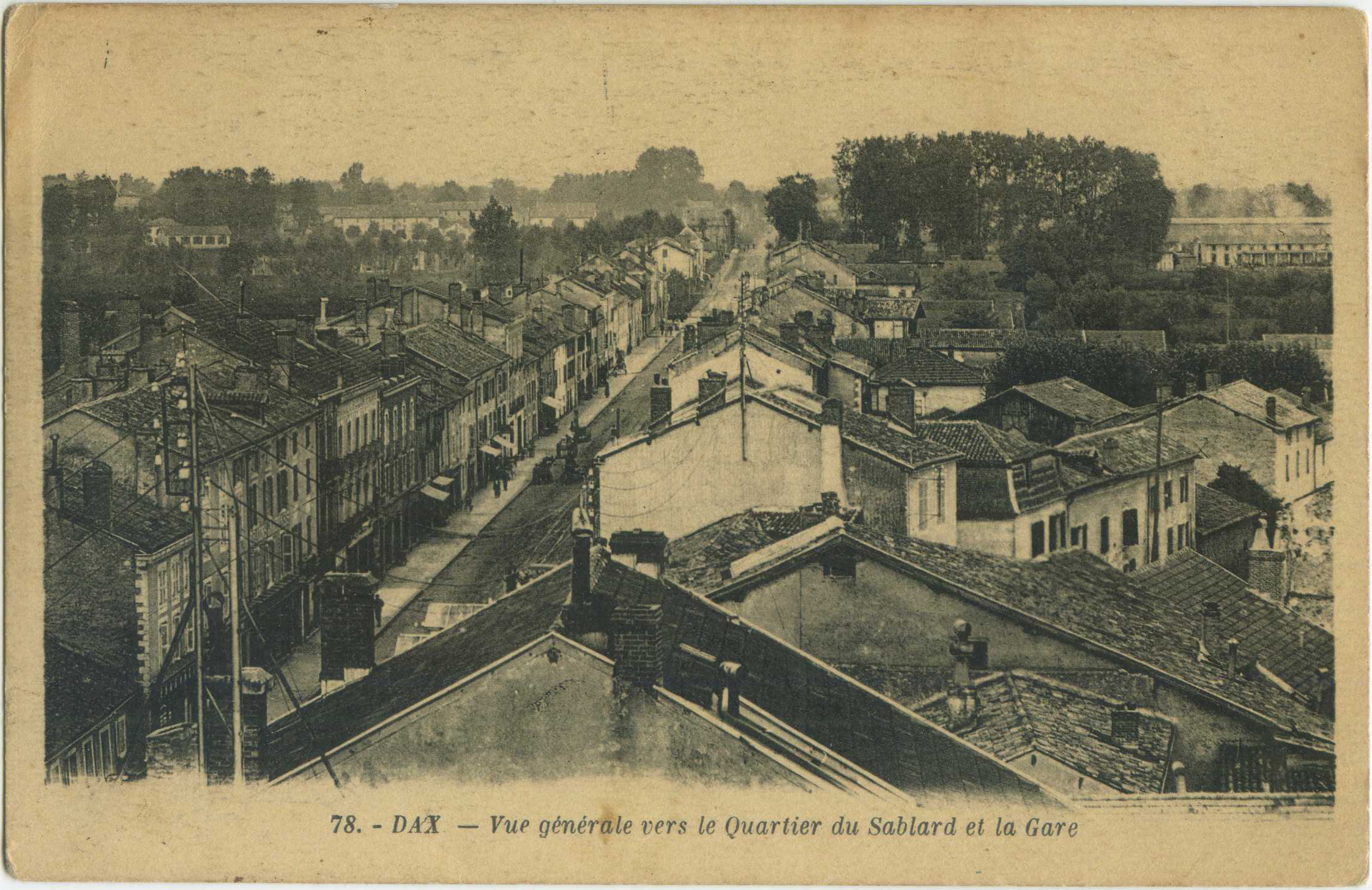 Dax - Vue générale vers le Quartier du Sablard et la Gare