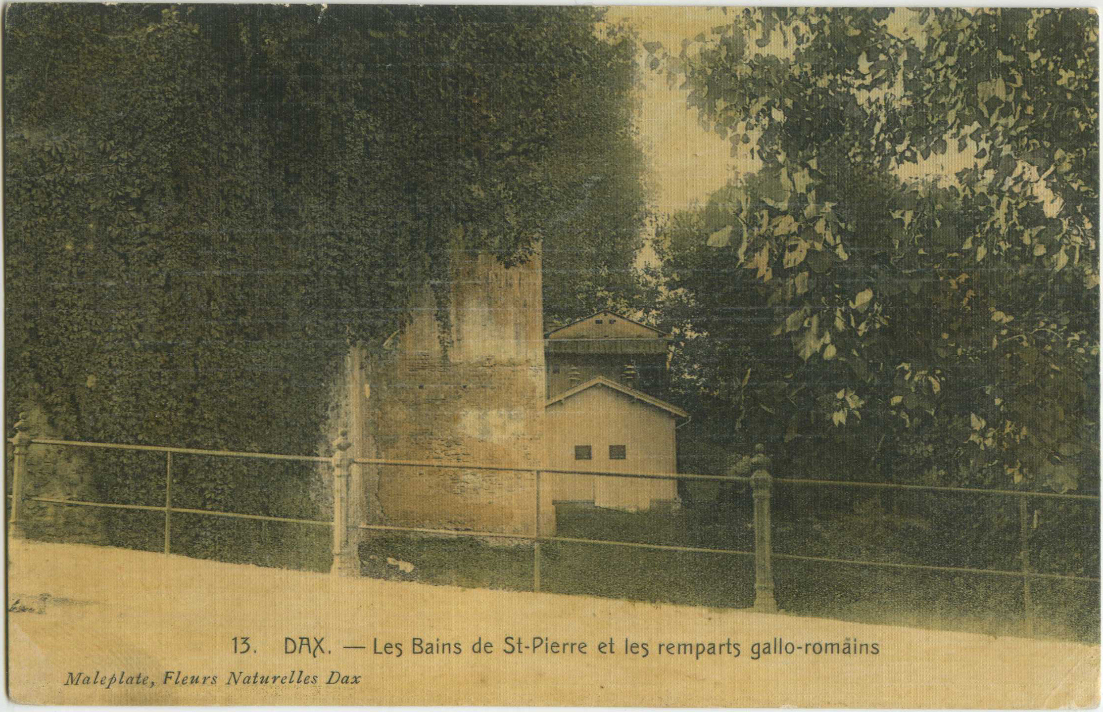 Dax - Les Bains de St-Pierre et les remparts gallo-romains