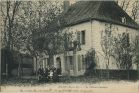 Carte postale ancienne - Escos - Le Château Lauhirat