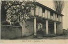 Carte postale ancienne - Guiche - La Mairie