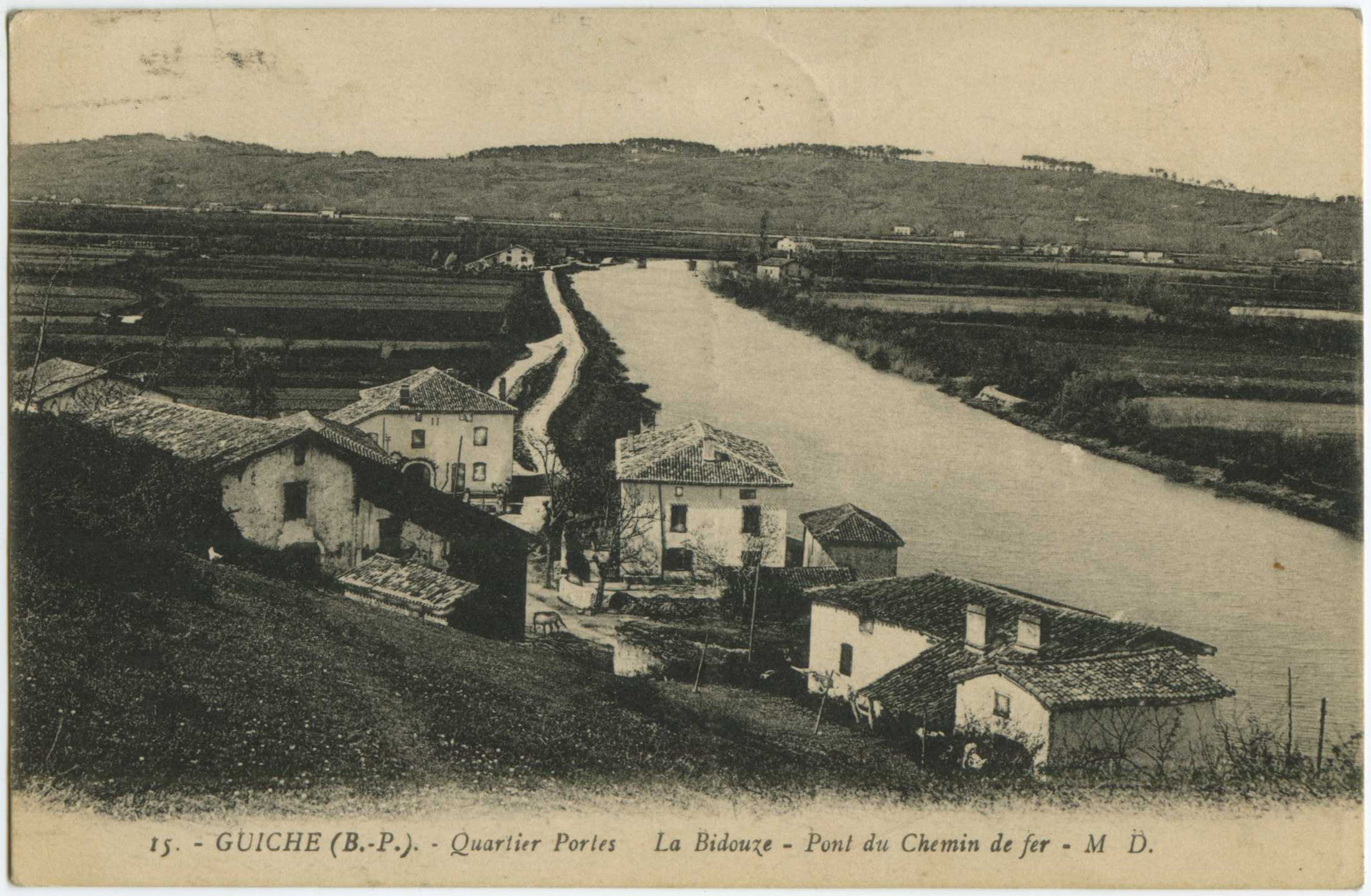 Guiche - Quartier Portes - La Bidouze - Pont du Chemin de fer