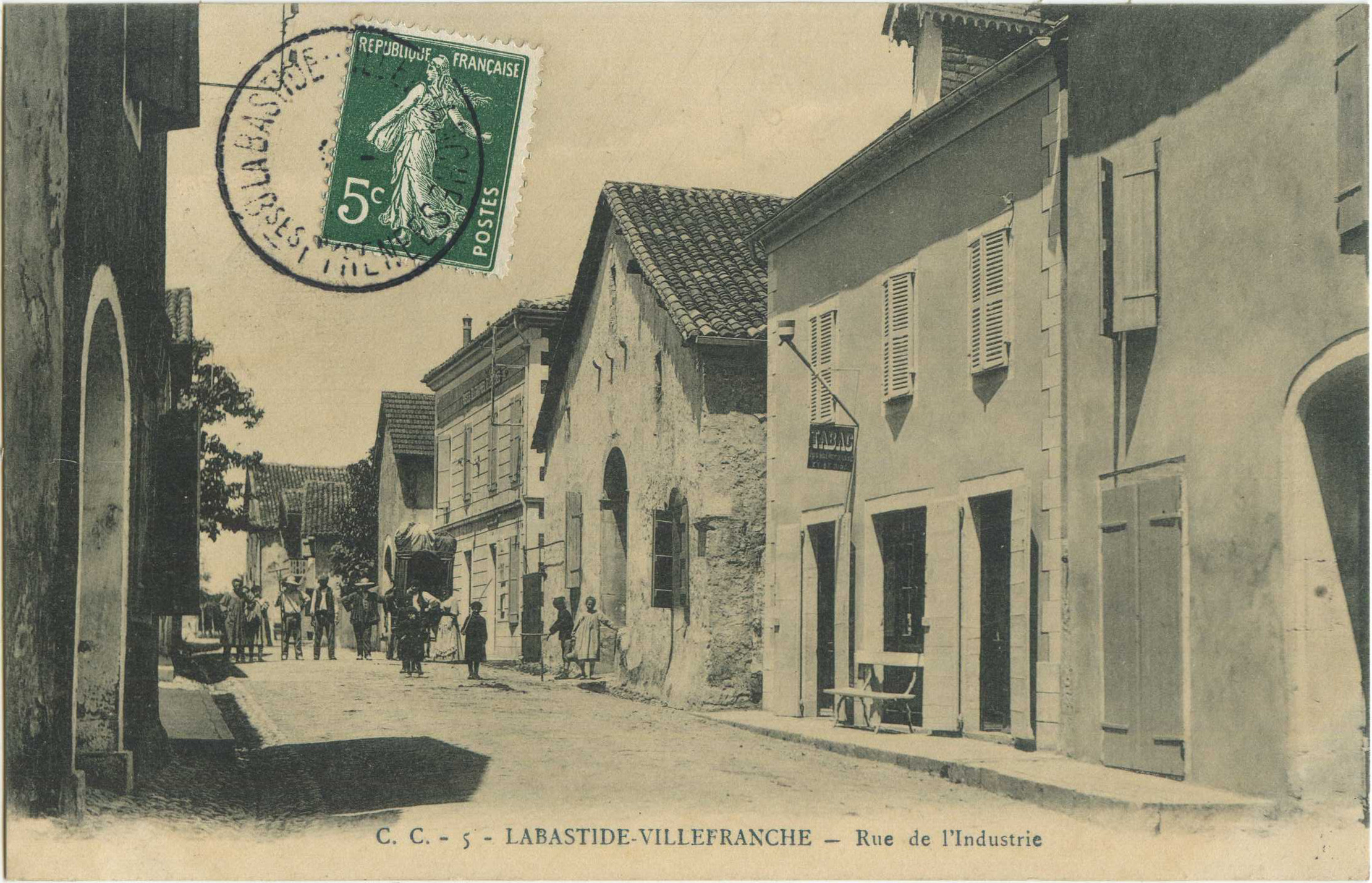 Labastide-Villefranche - Rue de l'Industrie