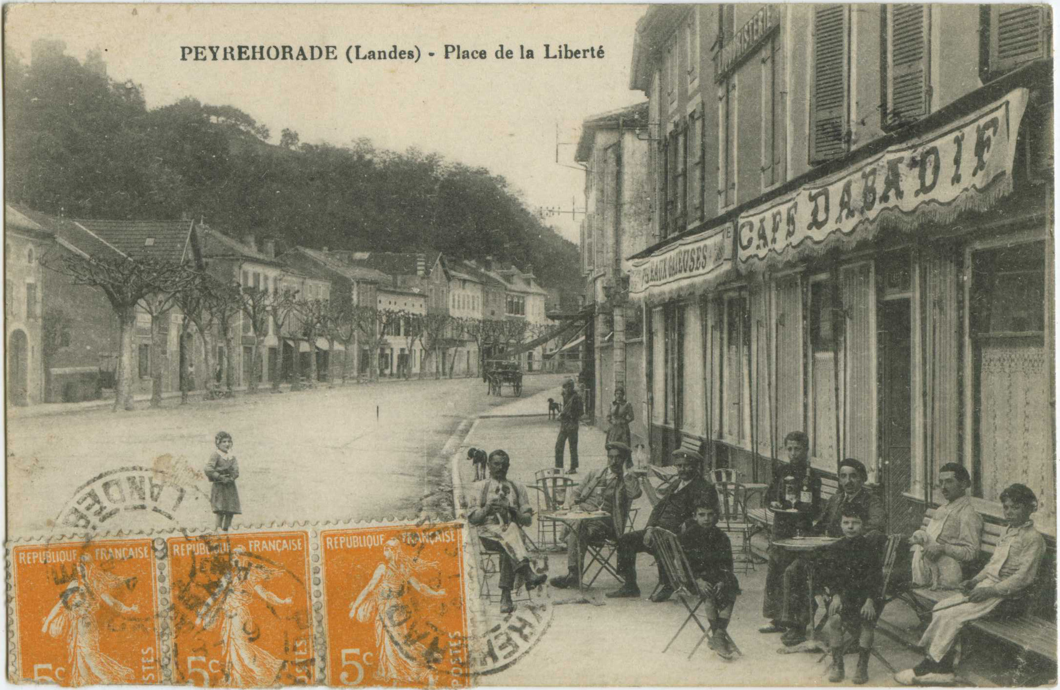 Peyrehorade - Place de la Liberté