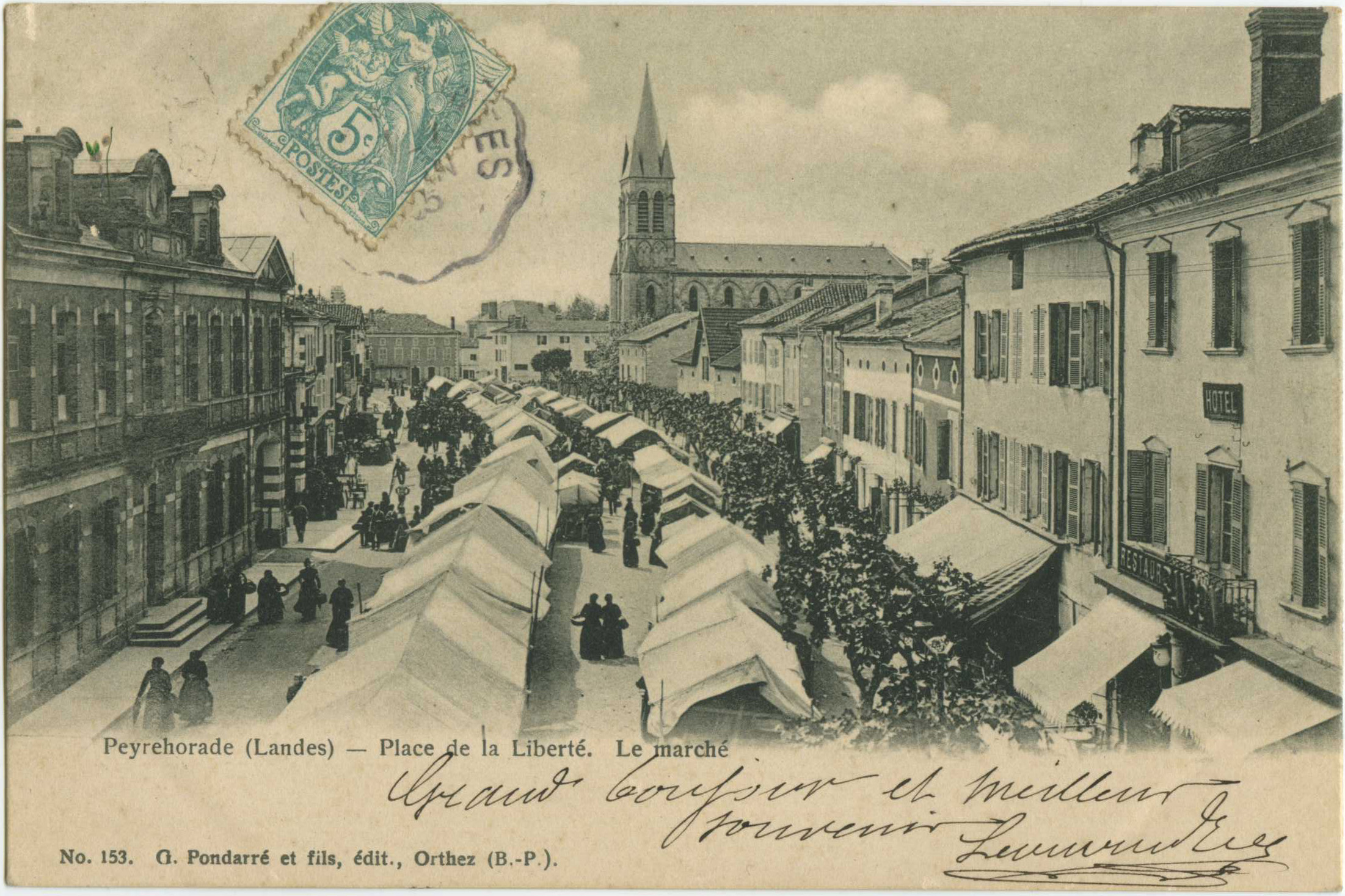Peyrehorade - Place de la Liberté. Le marché 