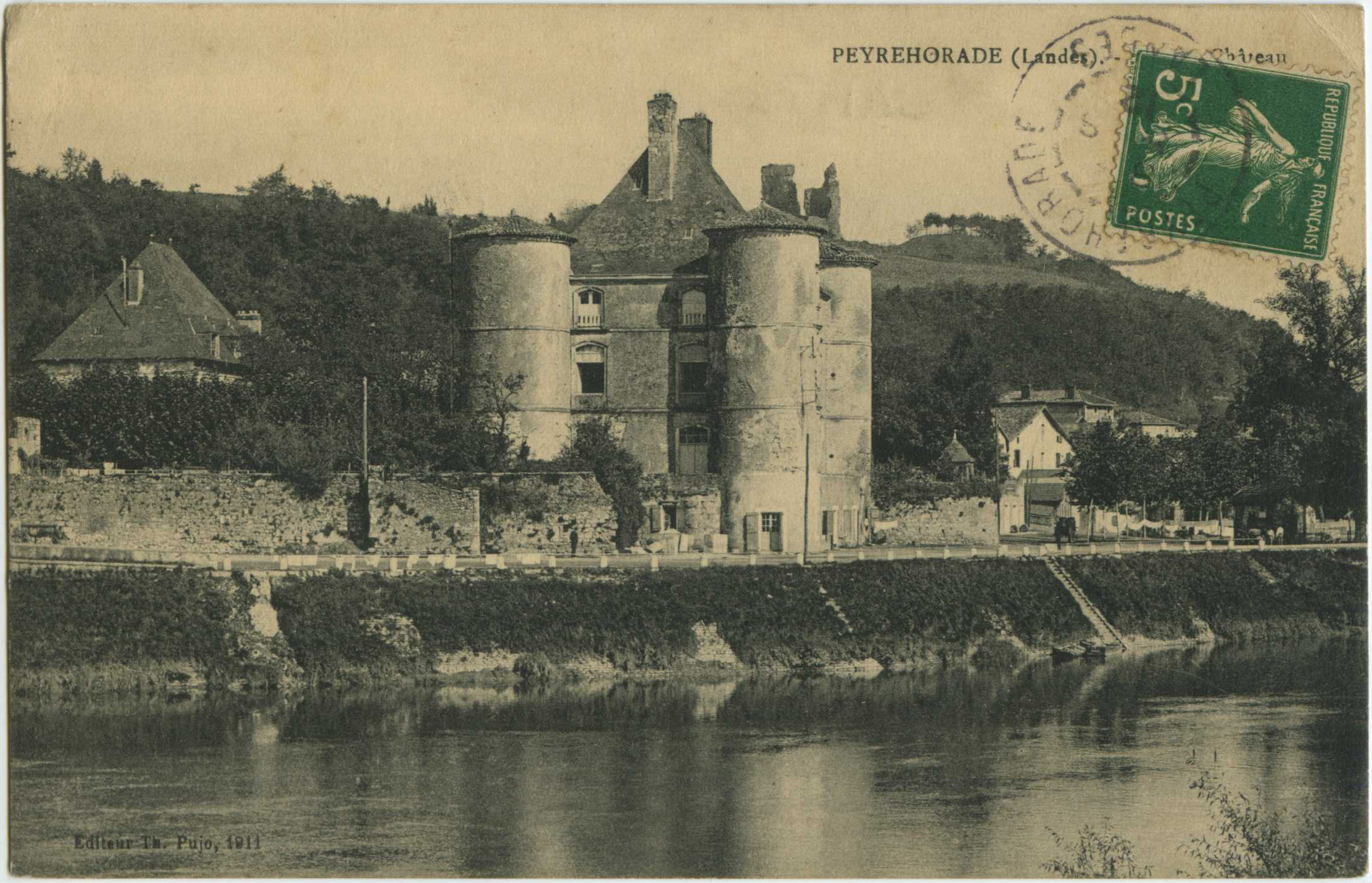 Peyrehorade - Vue du Château
