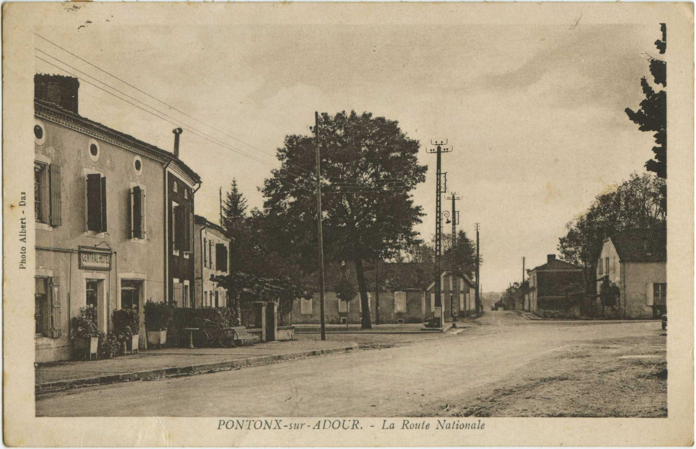 Pontonx-sur-l'Adour - La Route Nationale