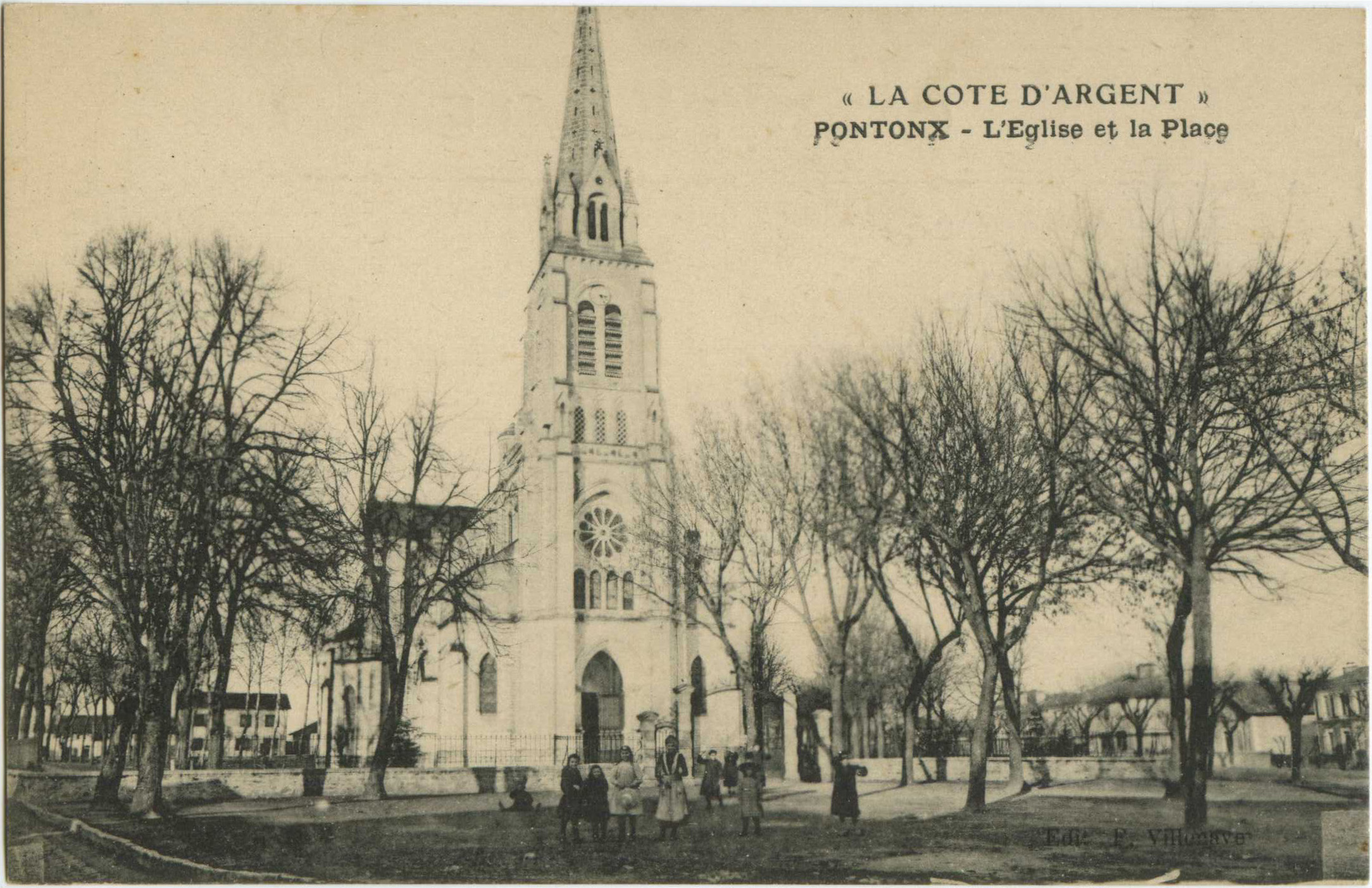 Pontonx-sur-l'Adour - L'Eglise et la Place