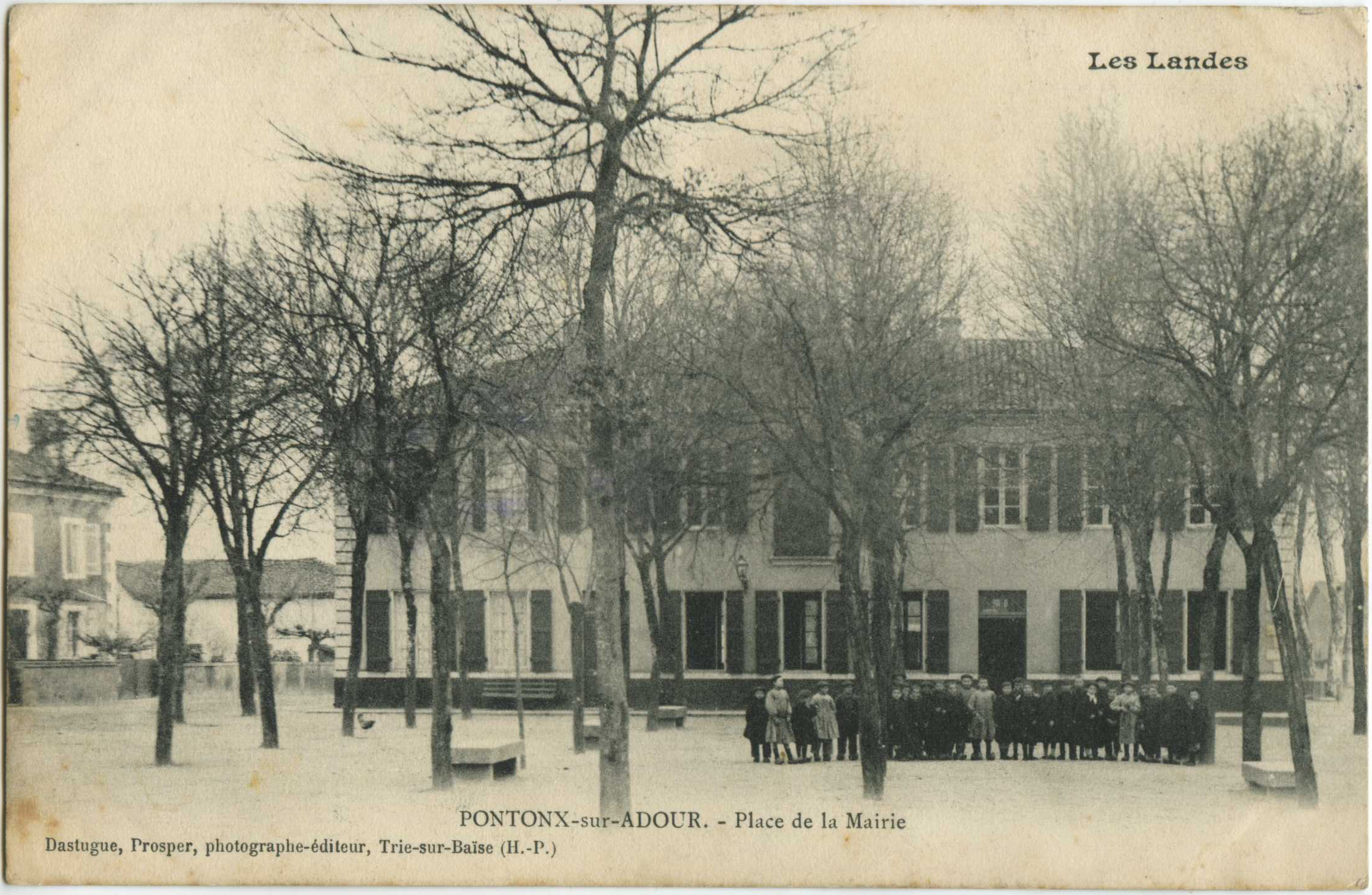 Pontonx-sur-l'Adour - Place de la Mairie