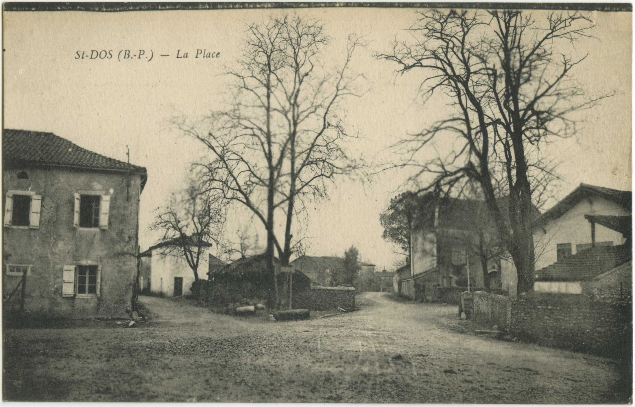 Saint-Dos - La Place