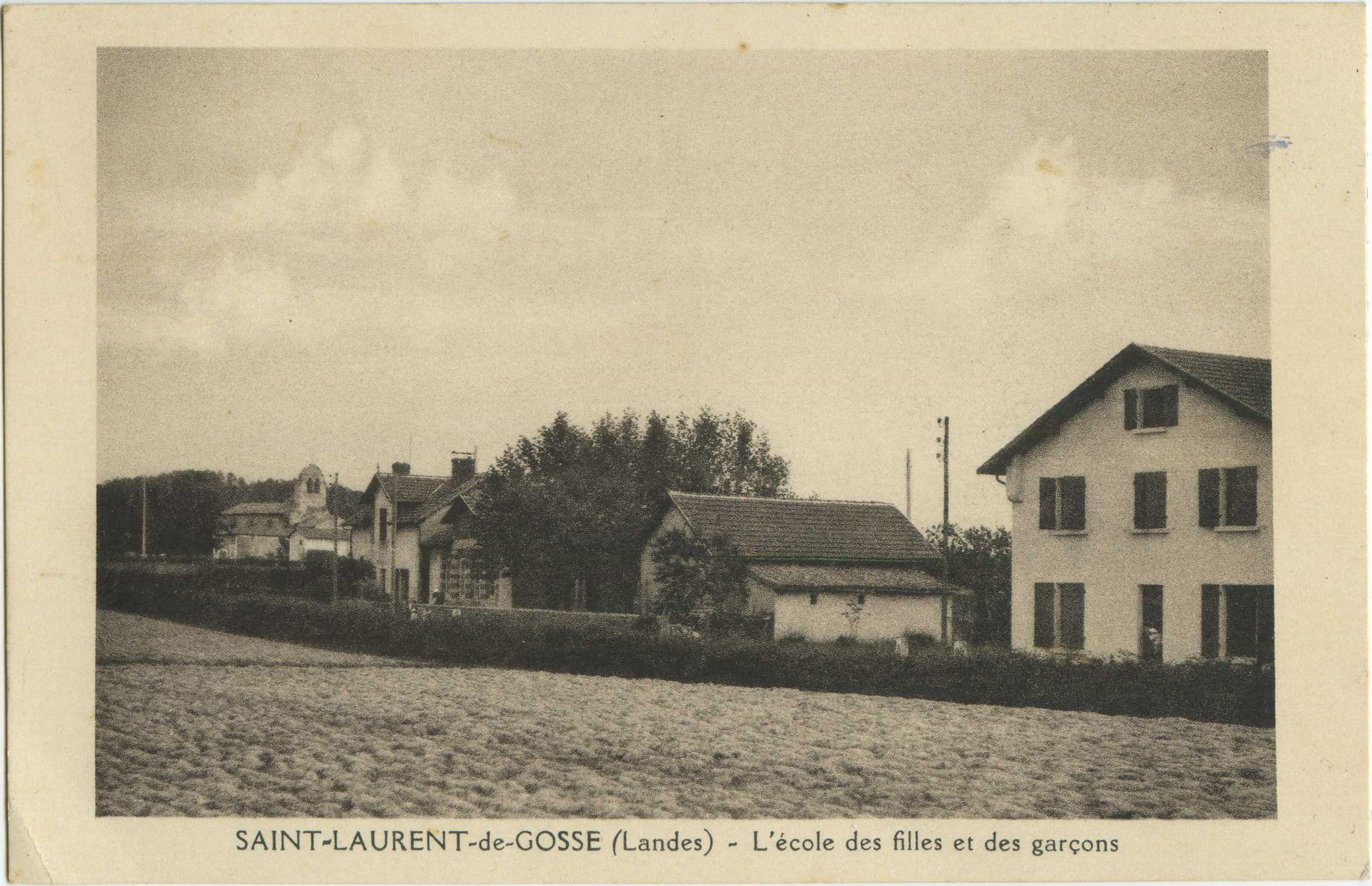 Saint-Laurent-de-Gosse - L'école des filles et des garçons