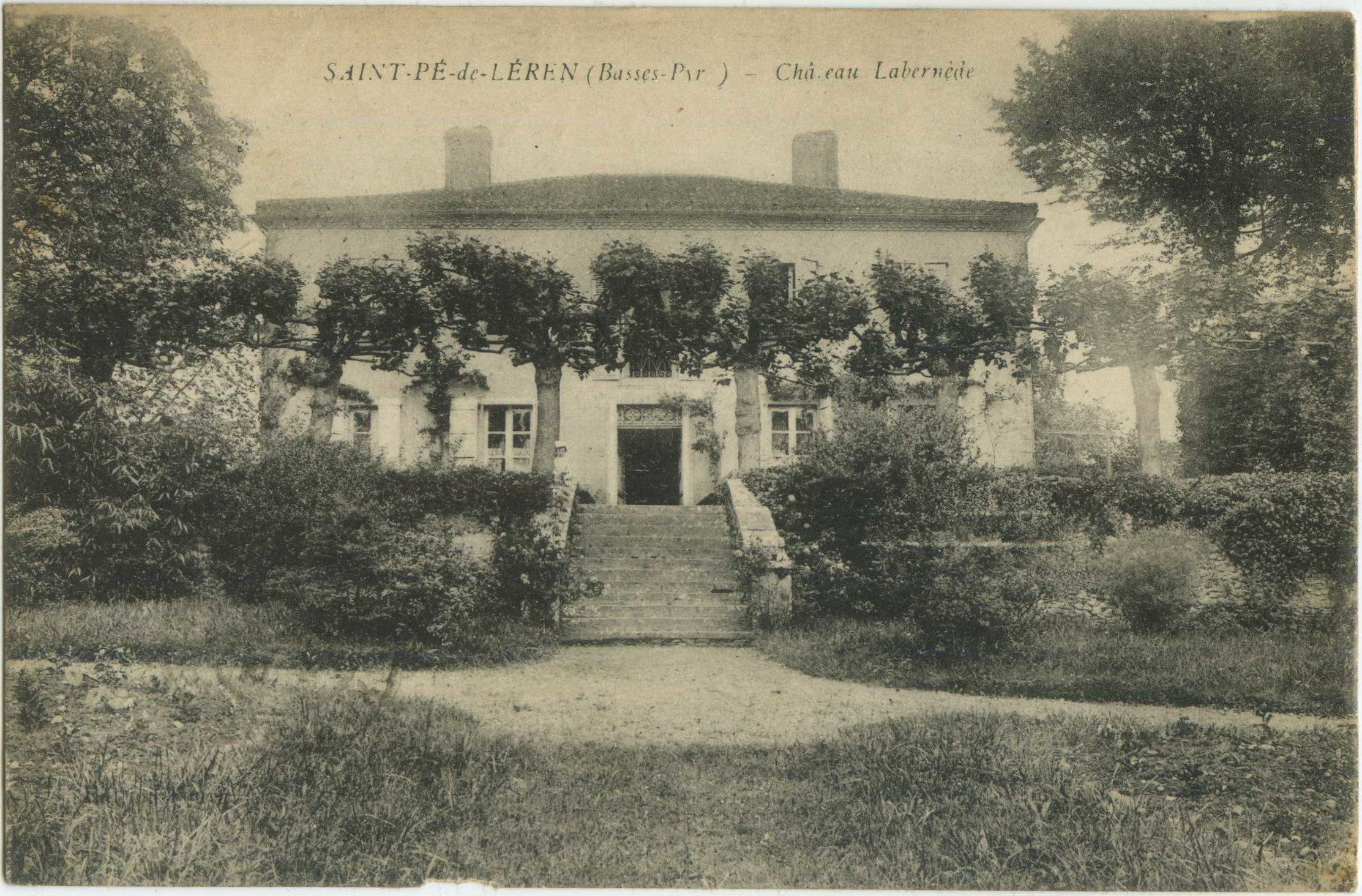 Saint-Pé-de-Léren - Château Labernède