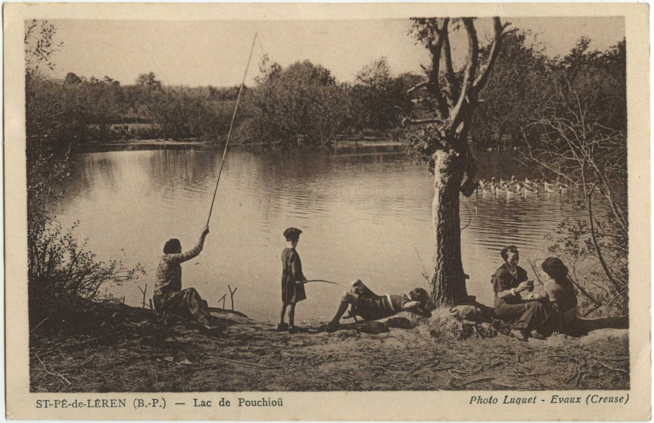 Saint-Pé-de-Léren - Lac de Pouchioü