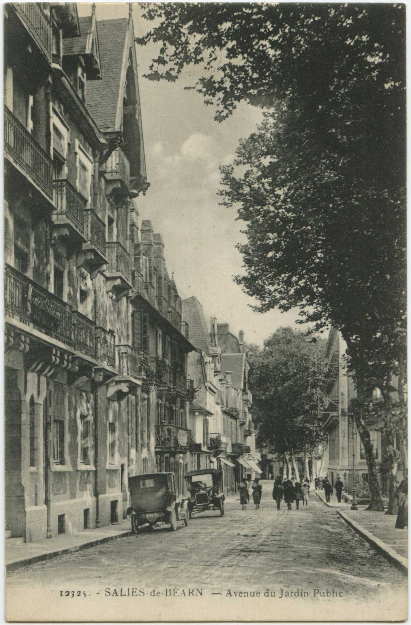 Salies-de-Béarn - Avenue du Jardin Public